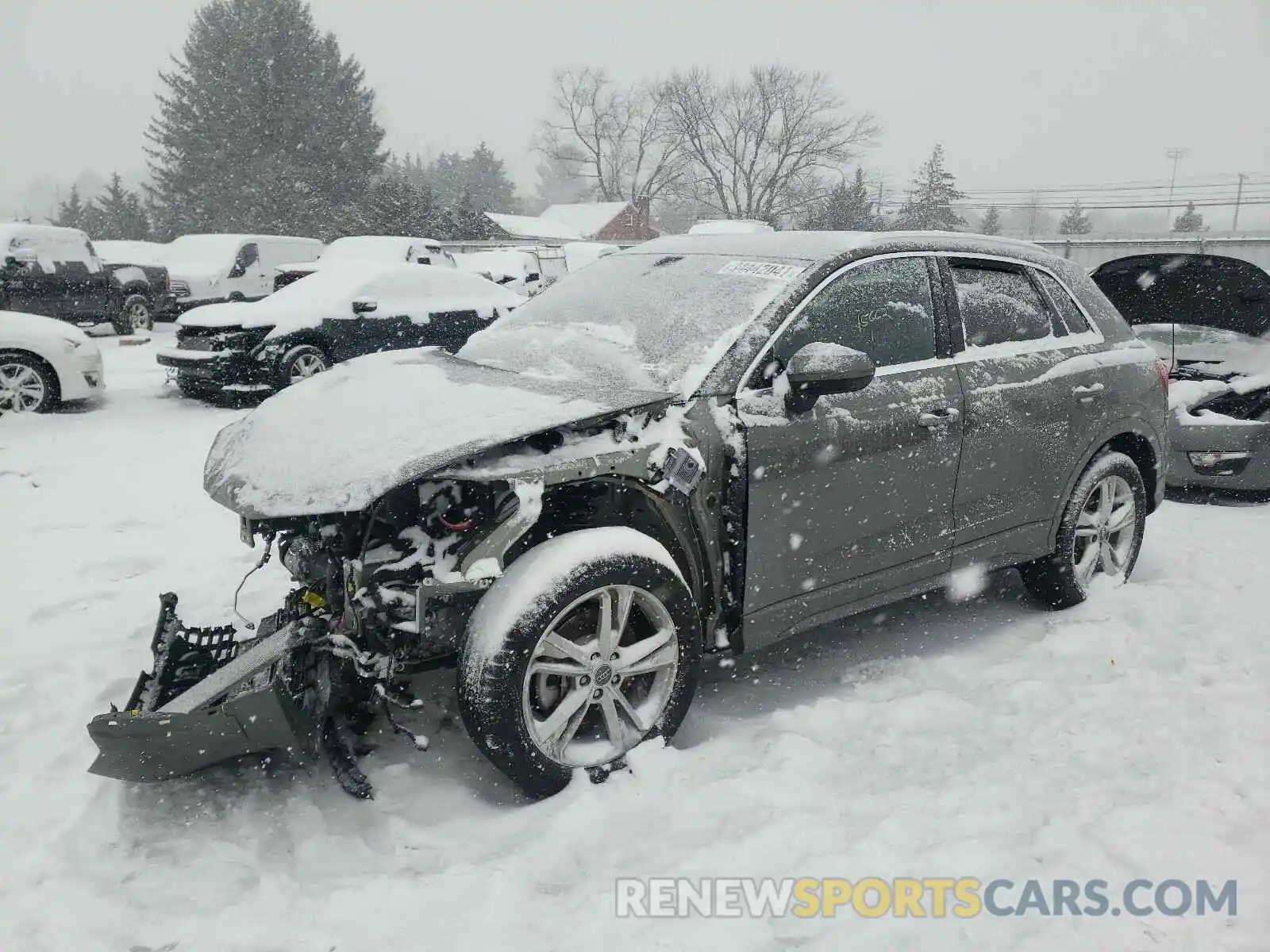 2 Photograph of a damaged car WA1DECF38L1104671 AUDI Q3 2020