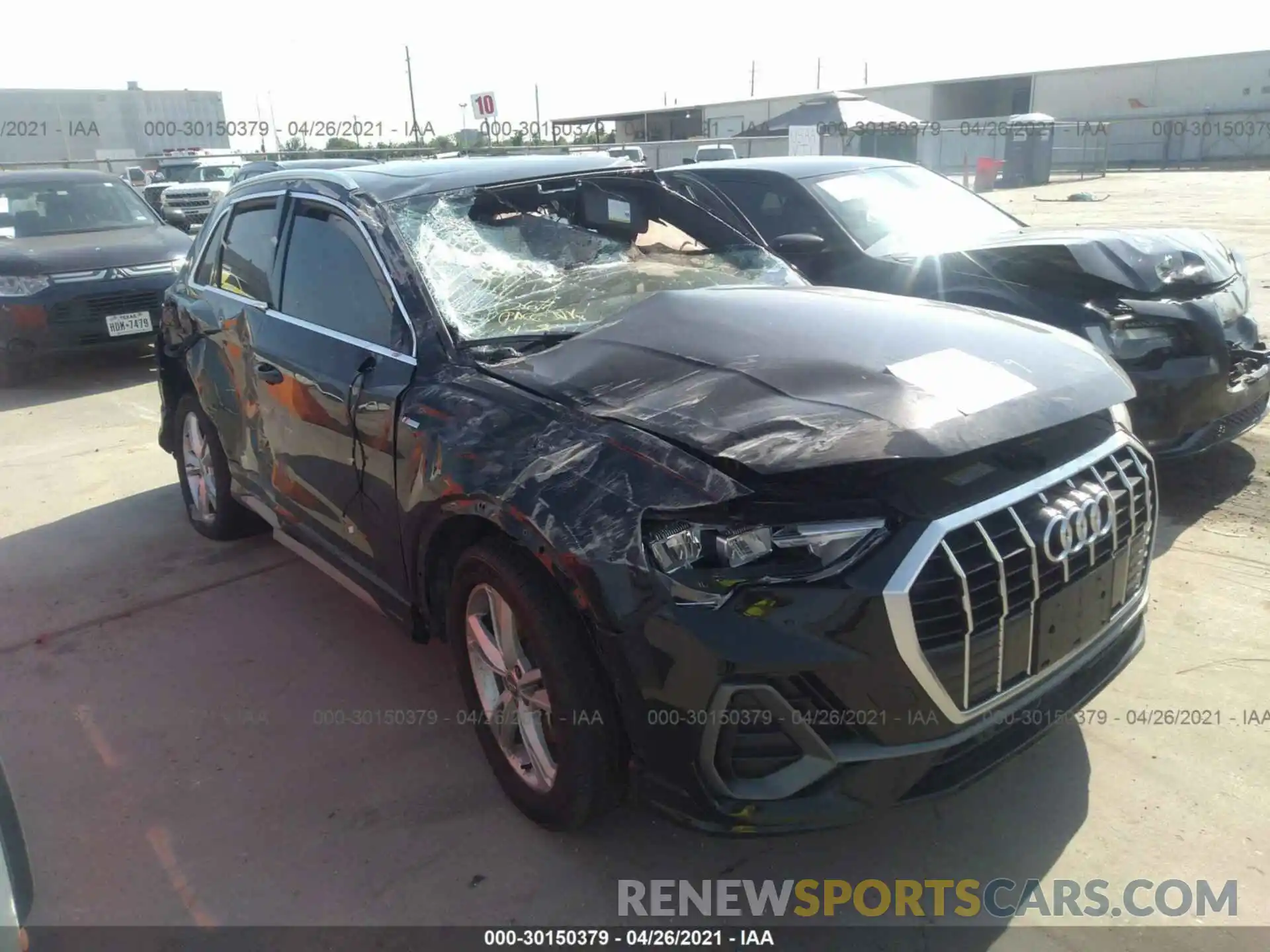 1 Photograph of a damaged car WA1DECF38L1108476 AUDI Q3 2020