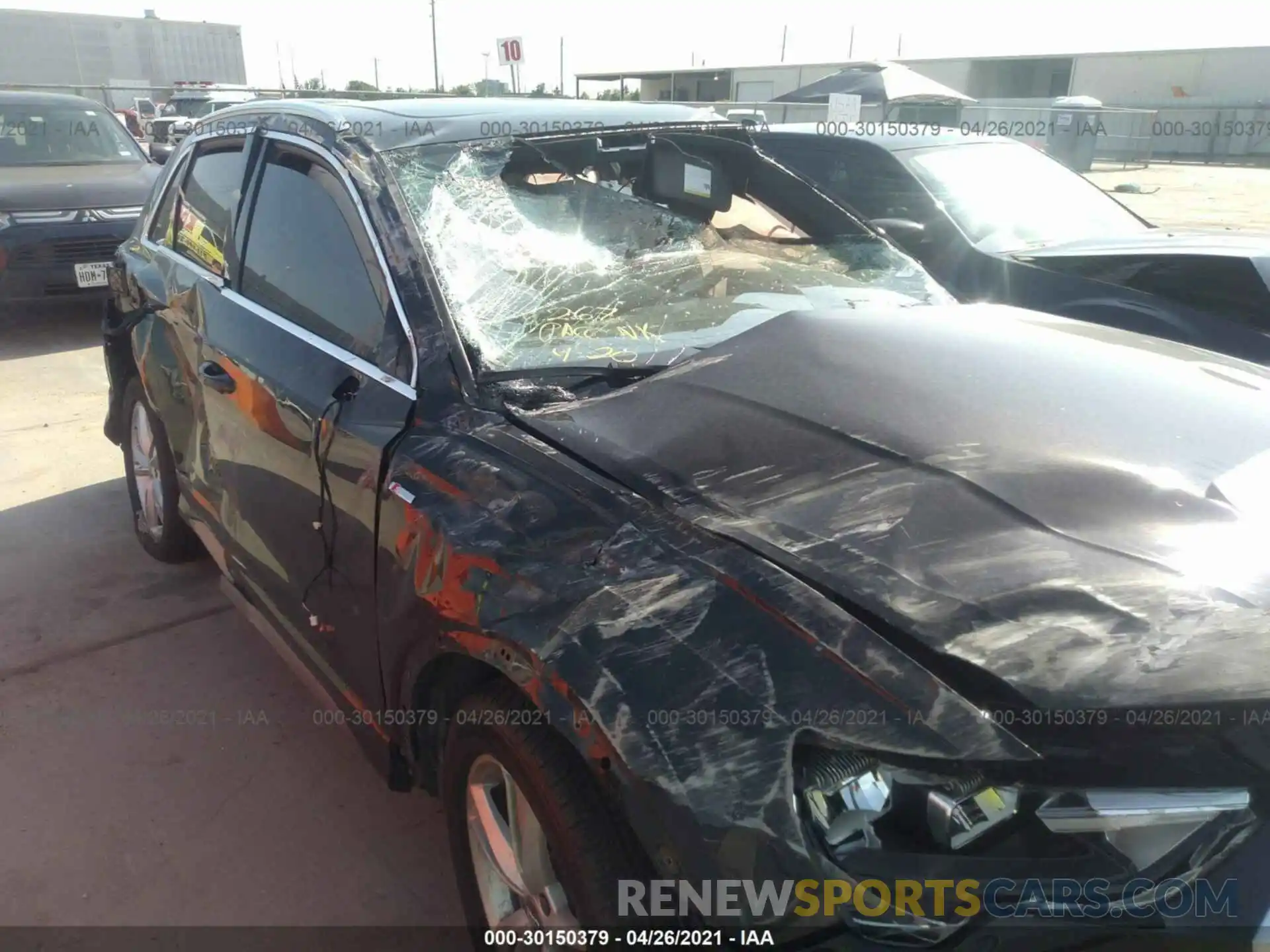 6 Photograph of a damaged car WA1DECF38L1108476 AUDI Q3 2020