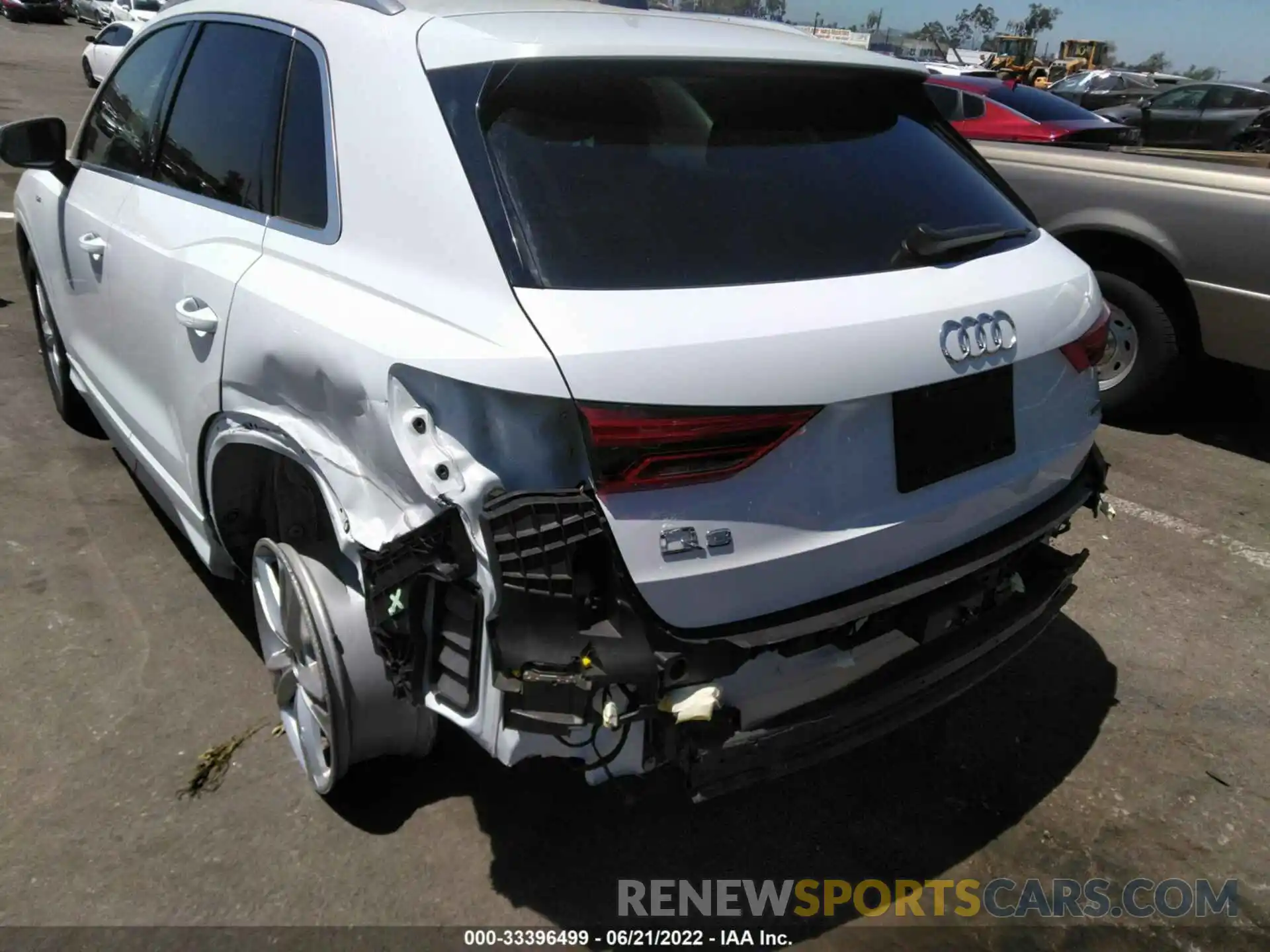 6 Photograph of a damaged car WA1DECF38L1119154 AUDI Q3 2020