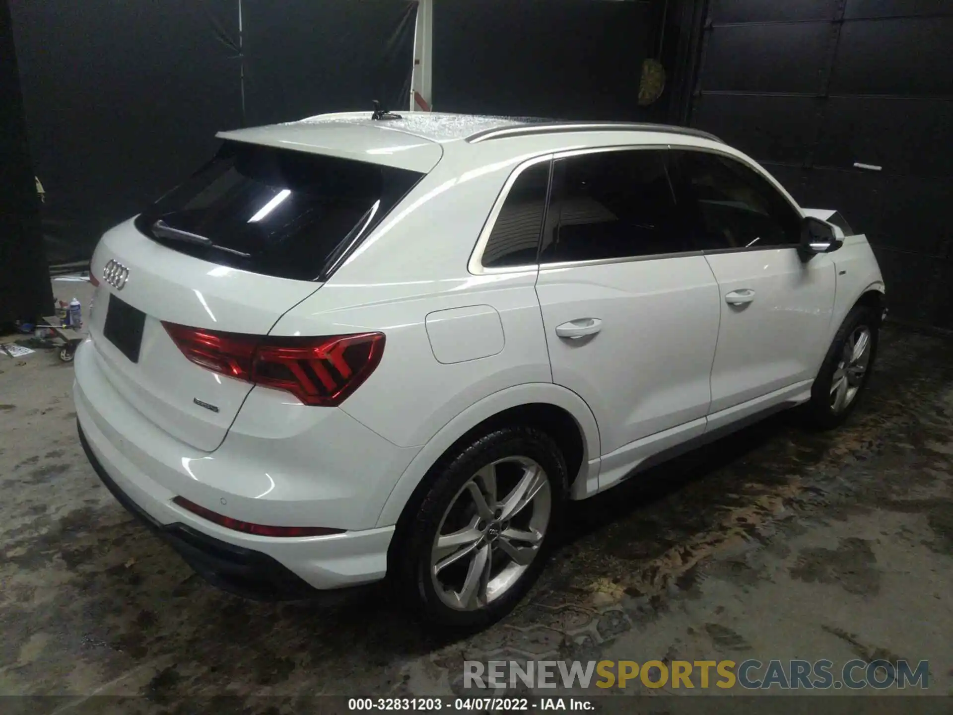 4 Фотография поврежденного автомобиля WA1DECF38L1119901 AUDI Q3 2020