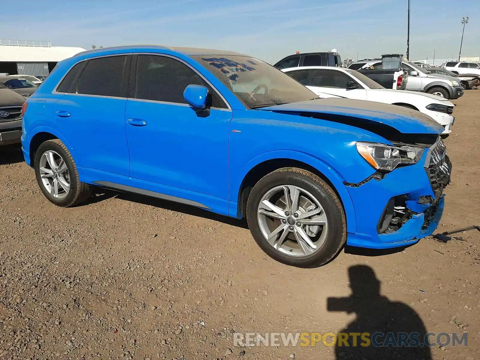 1 Photograph of a damaged car WA1DECF39L1039460 AUDI Q3 2020