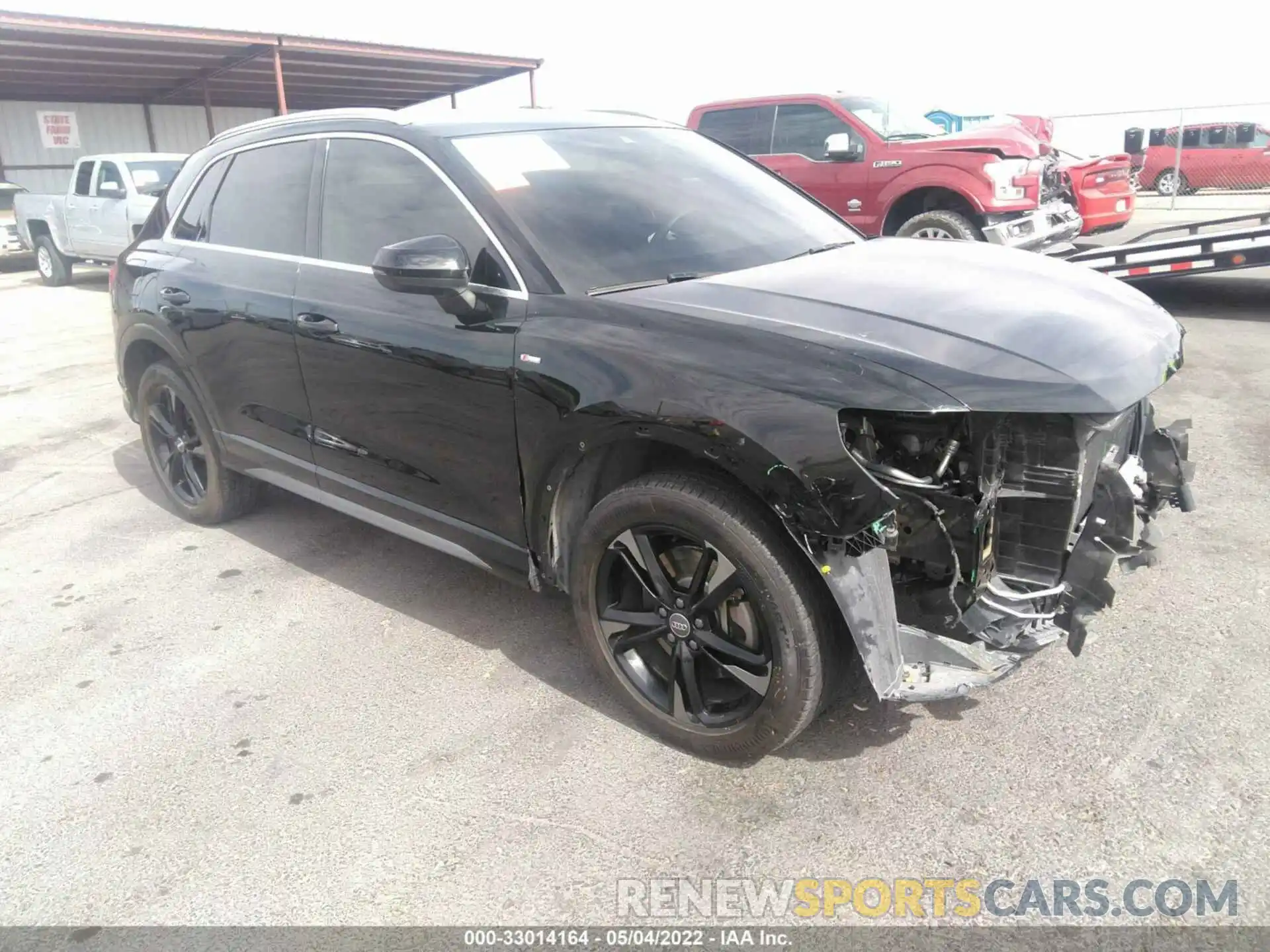 1 Photograph of a damaged car WA1DECF39L1056033 AUDI Q3 2020