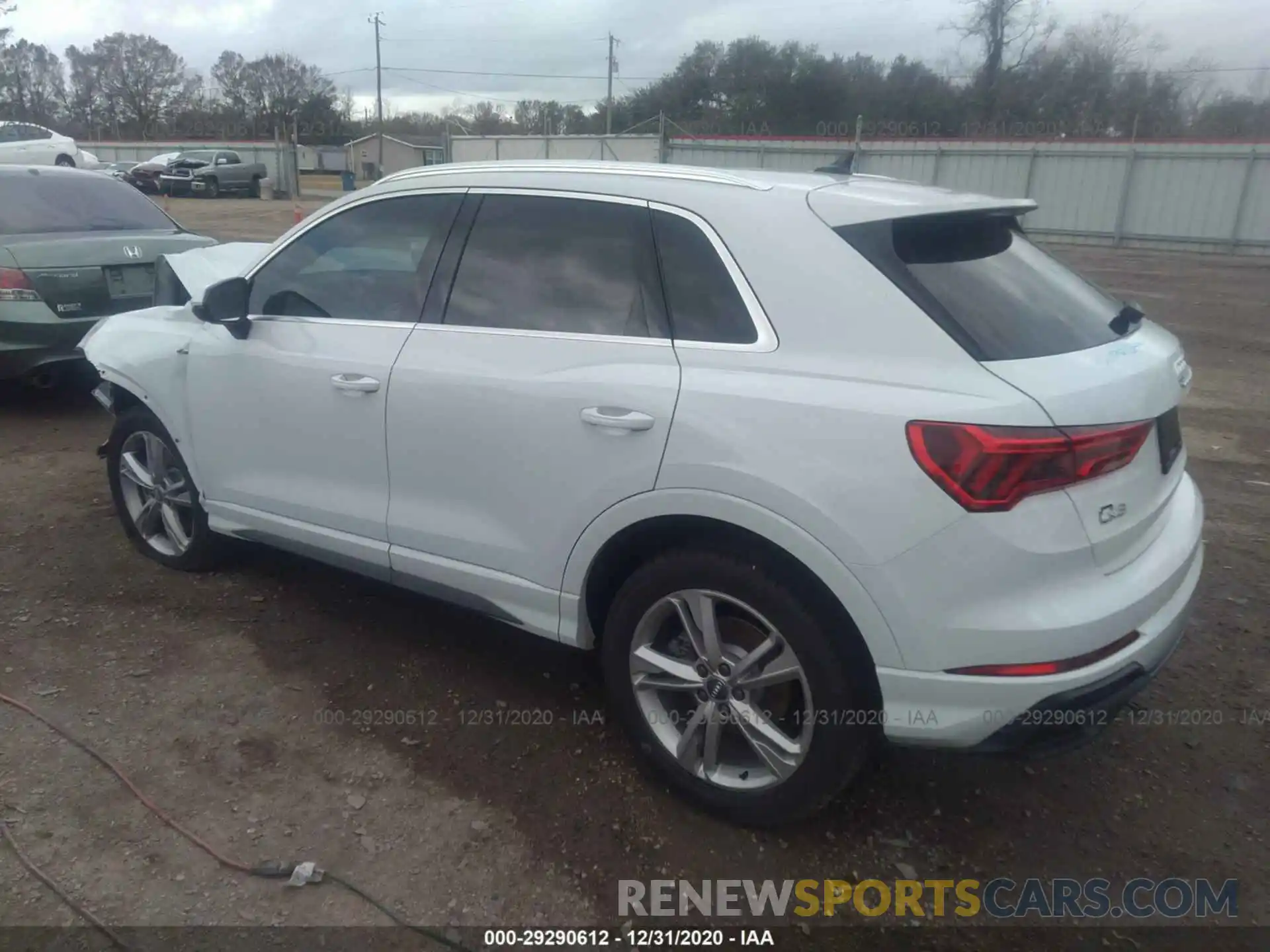 3 Photograph of a damaged car WA1DECF39L1107322 AUDI Q3 2020