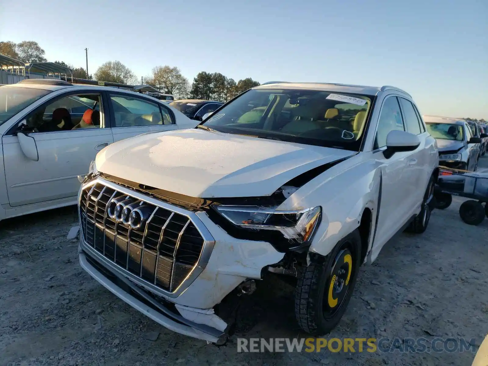 2 Photograph of a damaged car WA1EECF30L1026696 AUDI Q3 2020