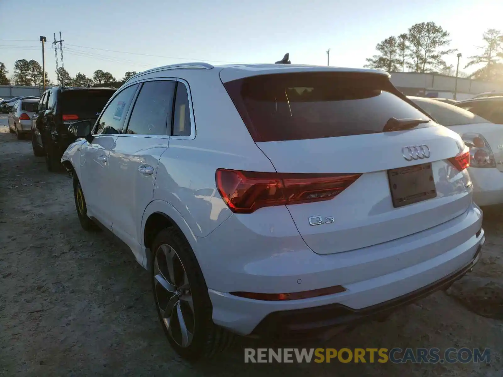 3 Photograph of a damaged car WA1EECF30L1026696 AUDI Q3 2020