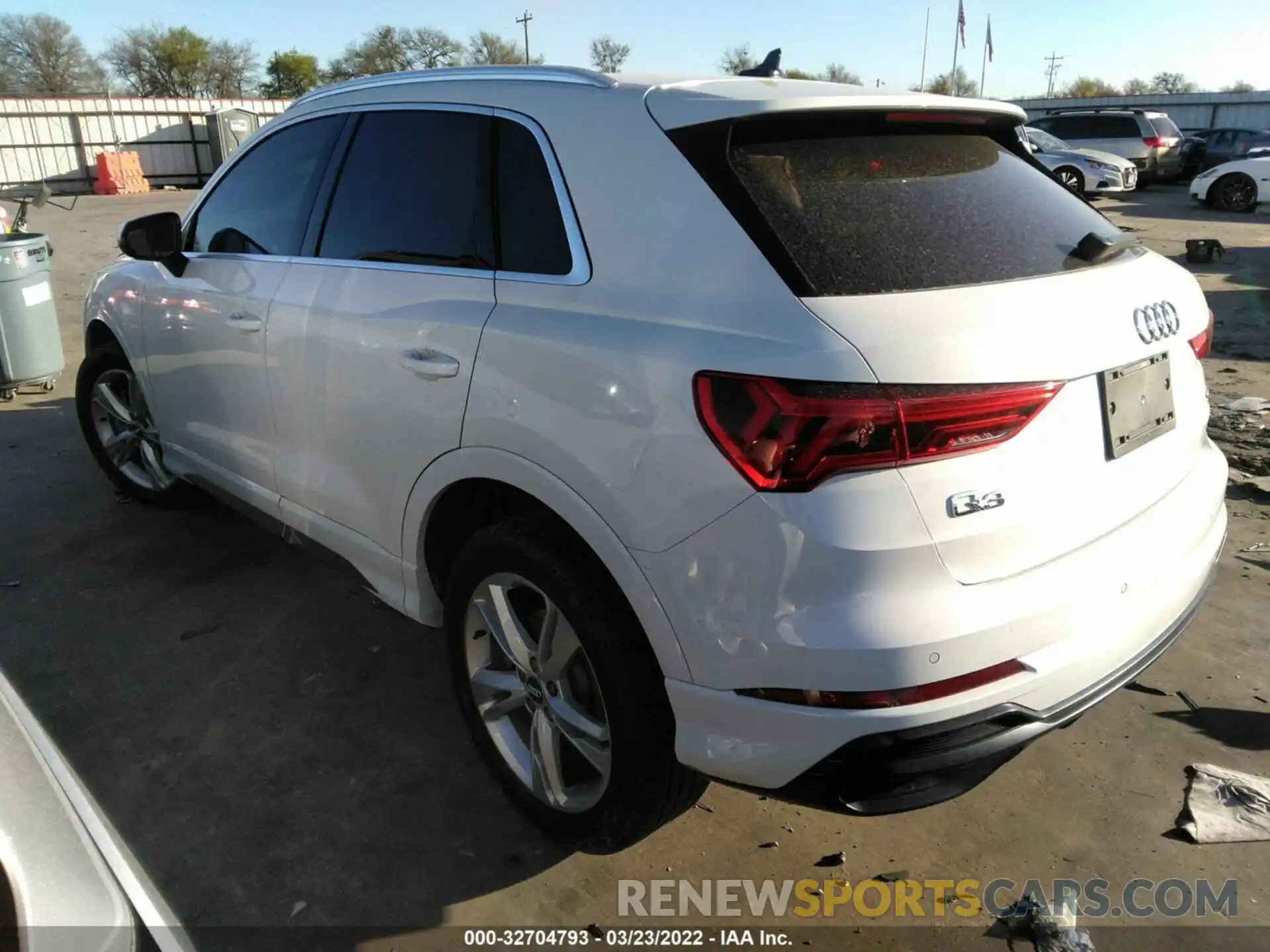 3 Photograph of a damaged car WA1EECF30L1047824 AUDI Q3 2020