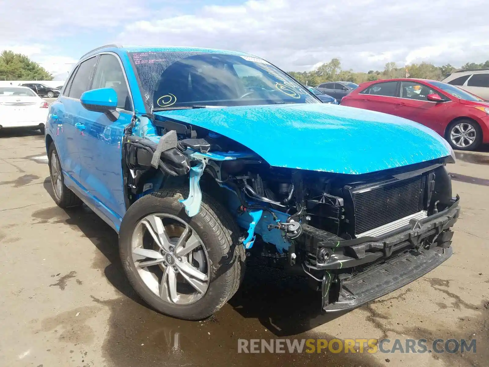 1 Photograph of a damaged car WA1EECF30L1082587 AUDI Q3 2020