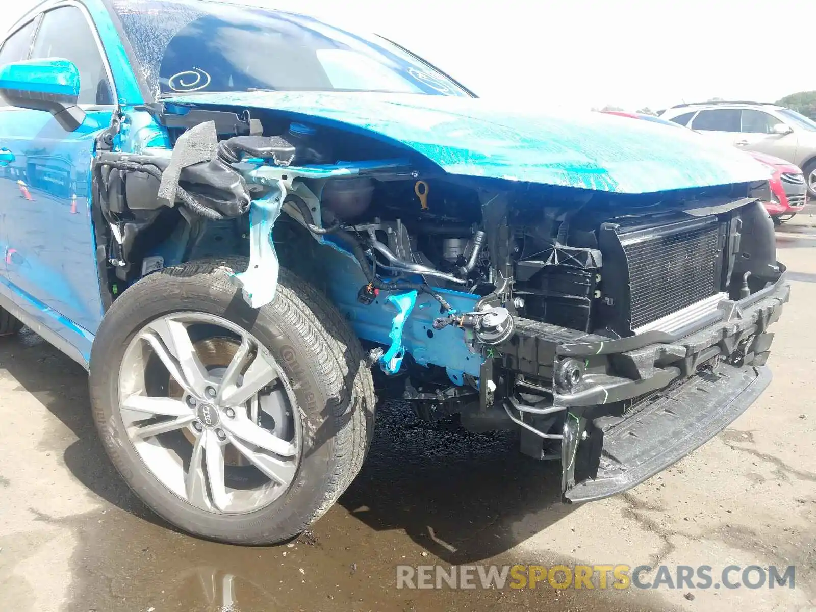 9 Photograph of a damaged car WA1EECF30L1082587 AUDI Q3 2020