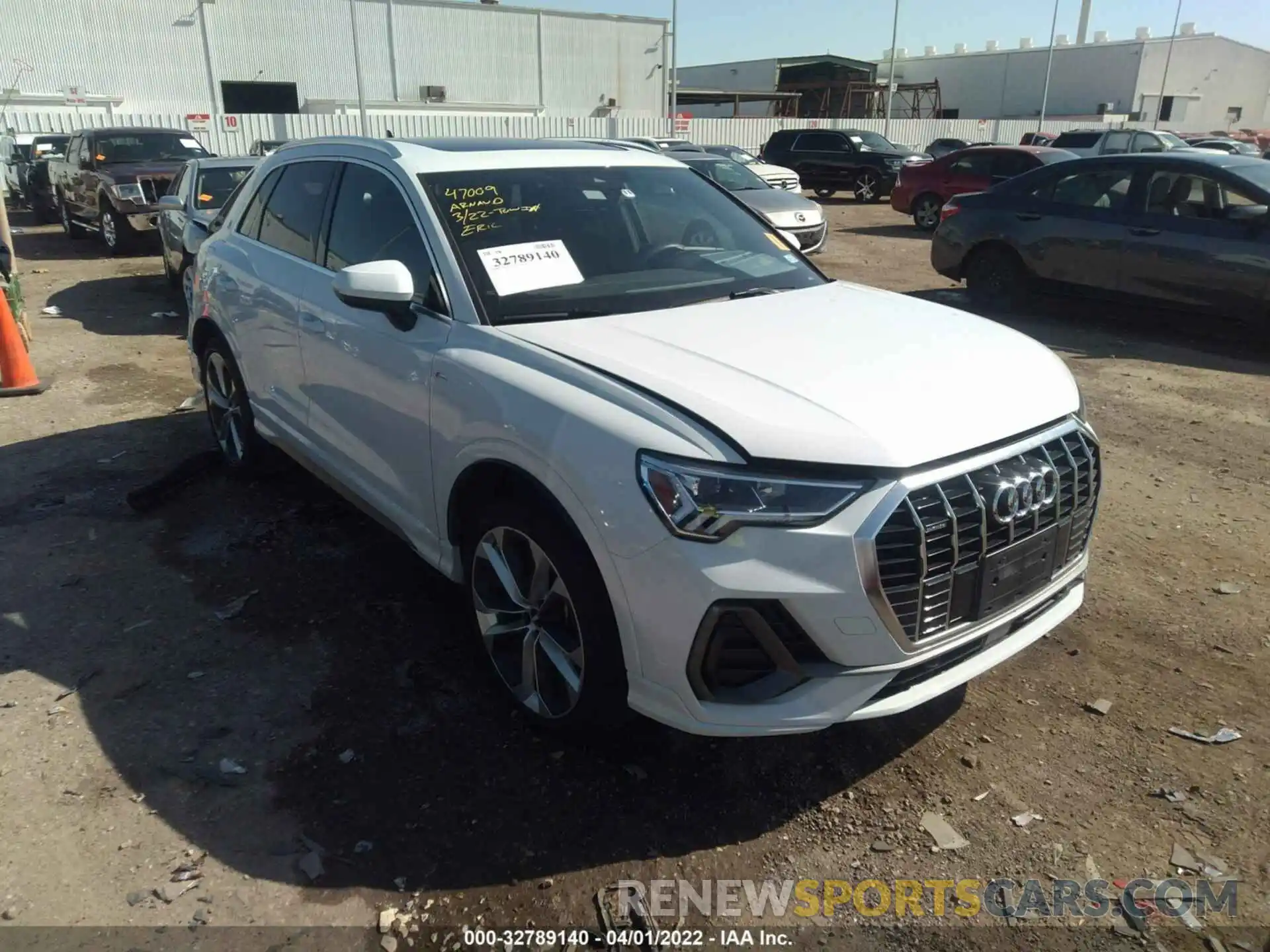 1 Фотография поврежденного автомобиля WA1EECF31L1008465 AUDI Q3 2020