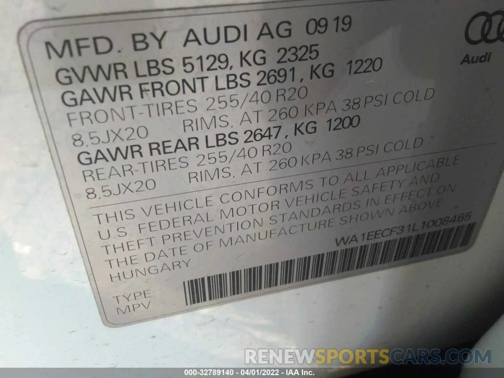 9 Photograph of a damaged car WA1EECF31L1008465 AUDI Q3 2020