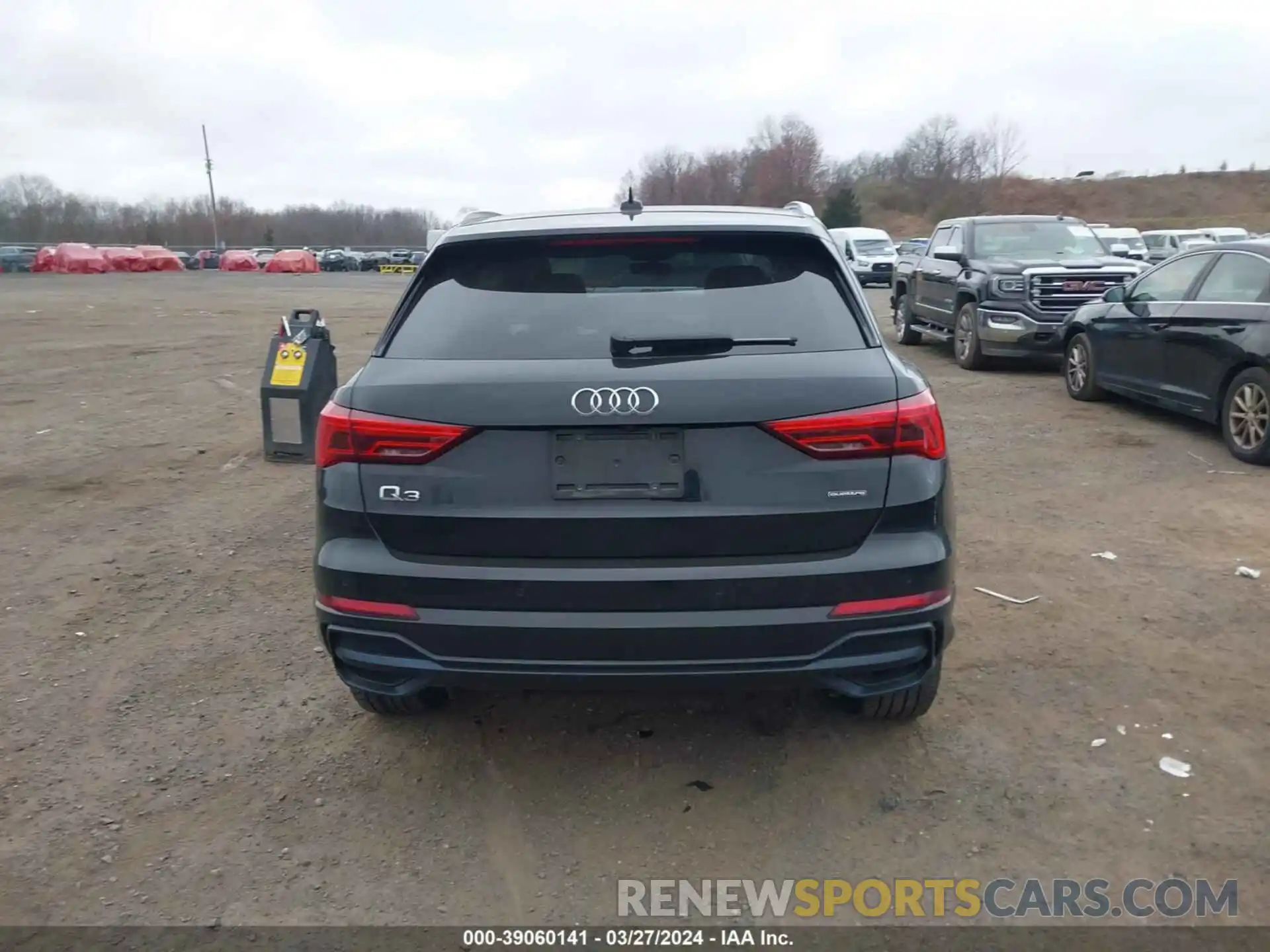 16 Photograph of a damaged car WA1EECF31L1043457 AUDI Q3 2020