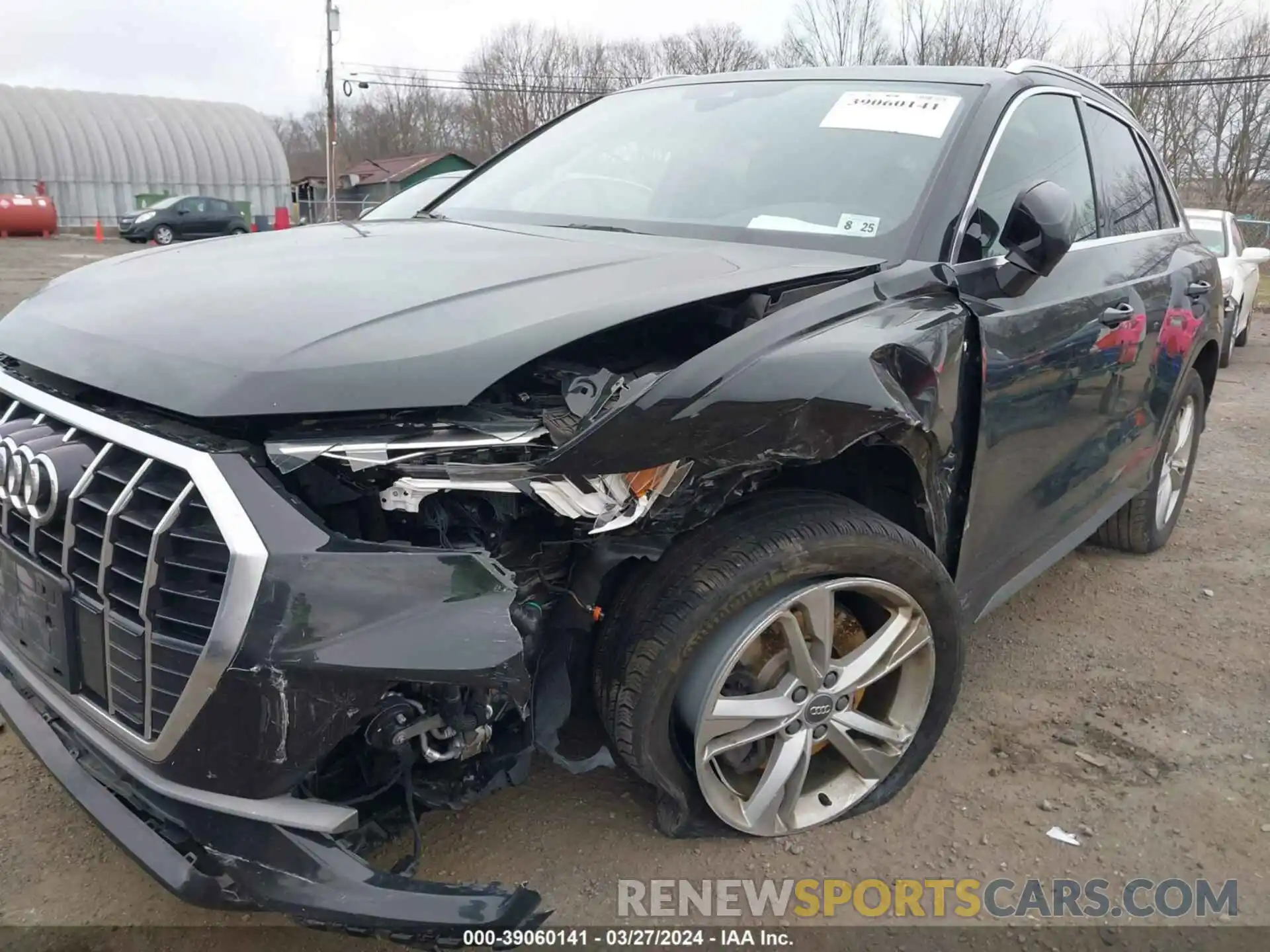 6 Photograph of a damaged car WA1EECF31L1043457 AUDI Q3 2020