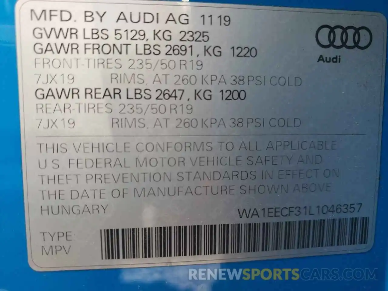 10 Photograph of a damaged car WA1EECF31L1046357 AUDI Q3 2020