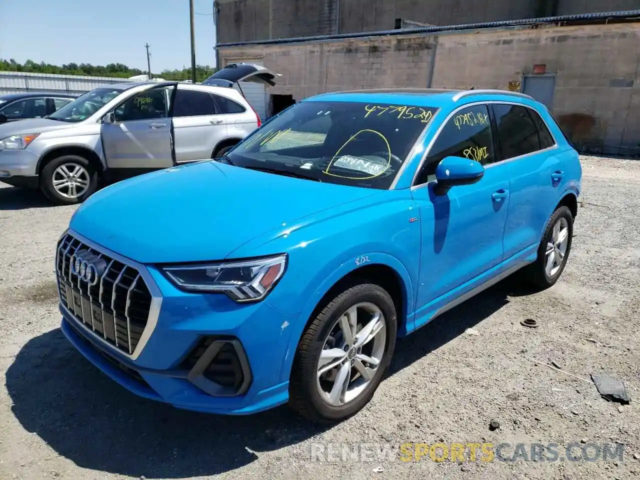 2 Photograph of a damaged car WA1EECF31L1046357 AUDI Q3 2020