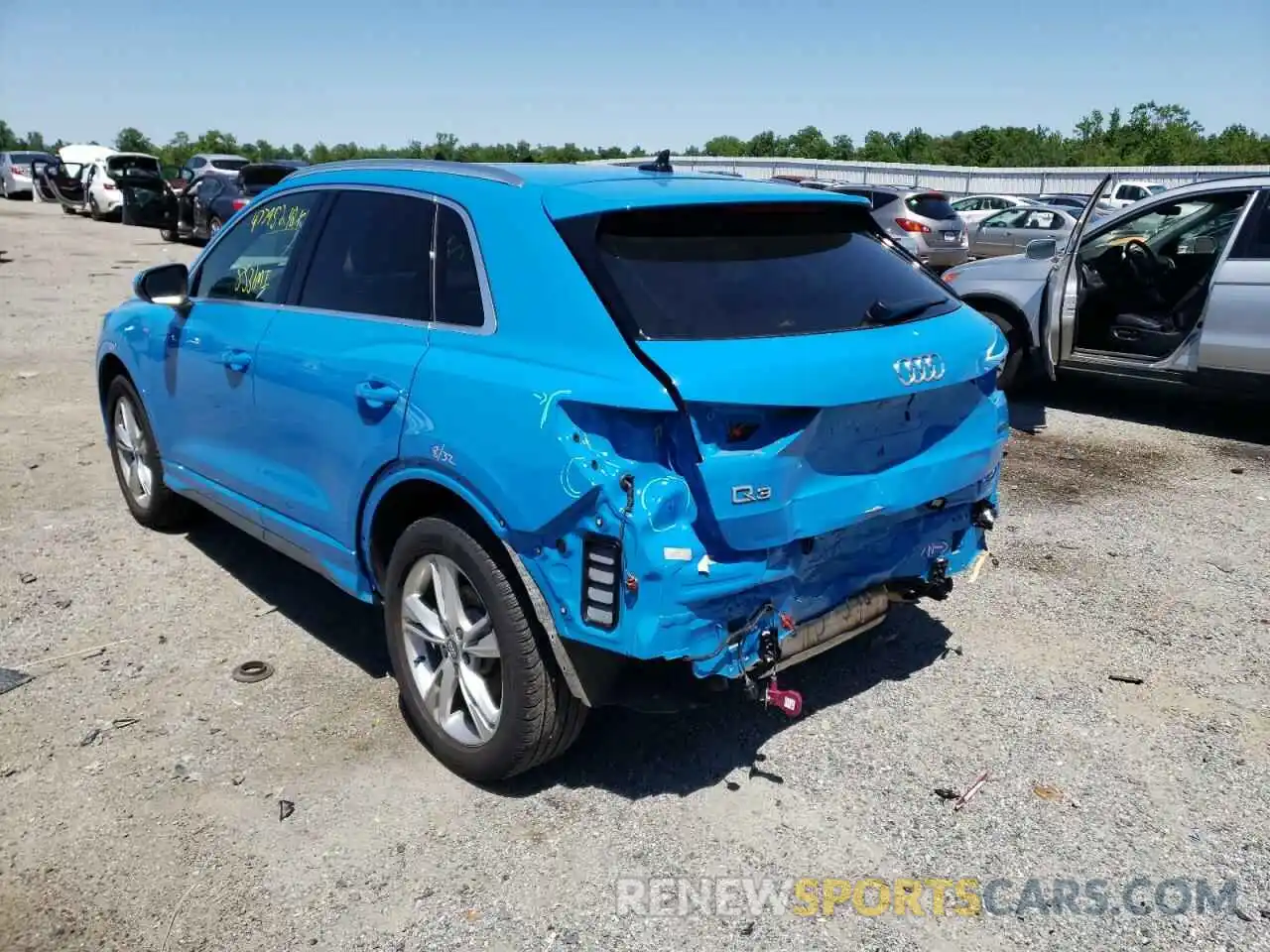 3 Photograph of a damaged car WA1EECF31L1046357 AUDI Q3 2020