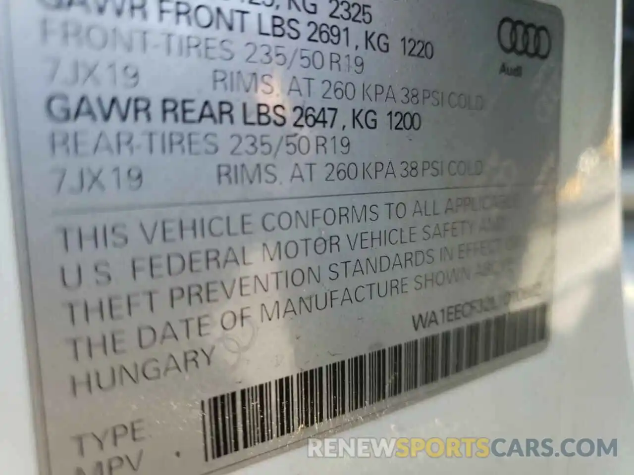 10 Фотография поврежденного автомобиля WA1EECF32L1010662 AUDI Q3 2020