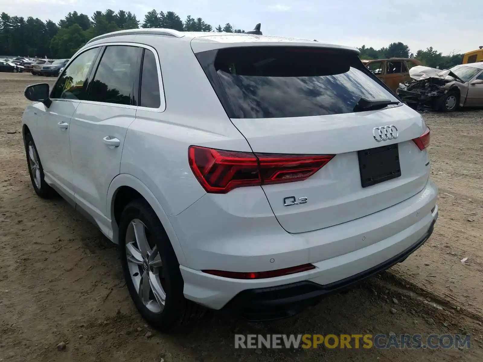 3 Фотография поврежденного автомобиля WA1EECF32L1074474 AUDI Q3 2020