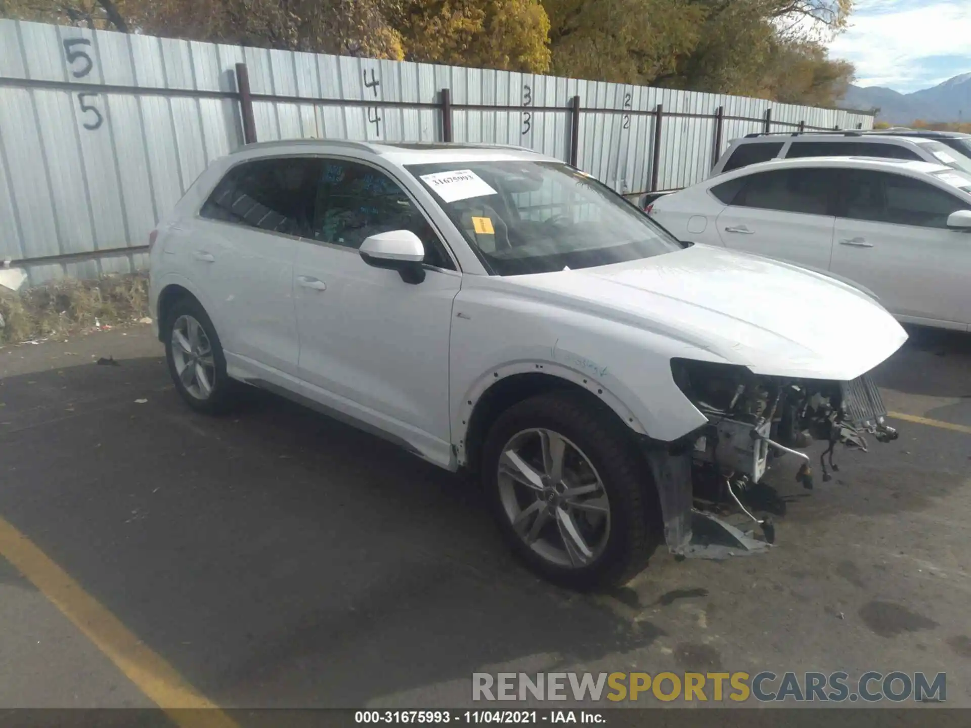 1 Photograph of a damaged car WA1EECF33L1004207 AUDI Q3 2020