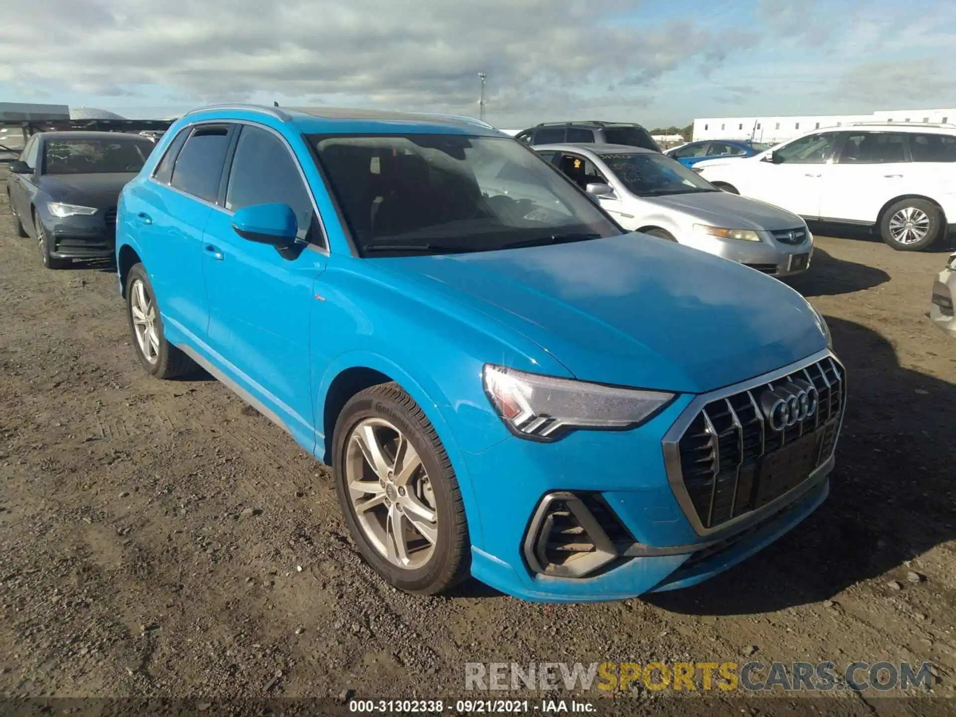 1 Фотография поврежденного автомобиля WA1EECF33L1011724 AUDI Q3 2020