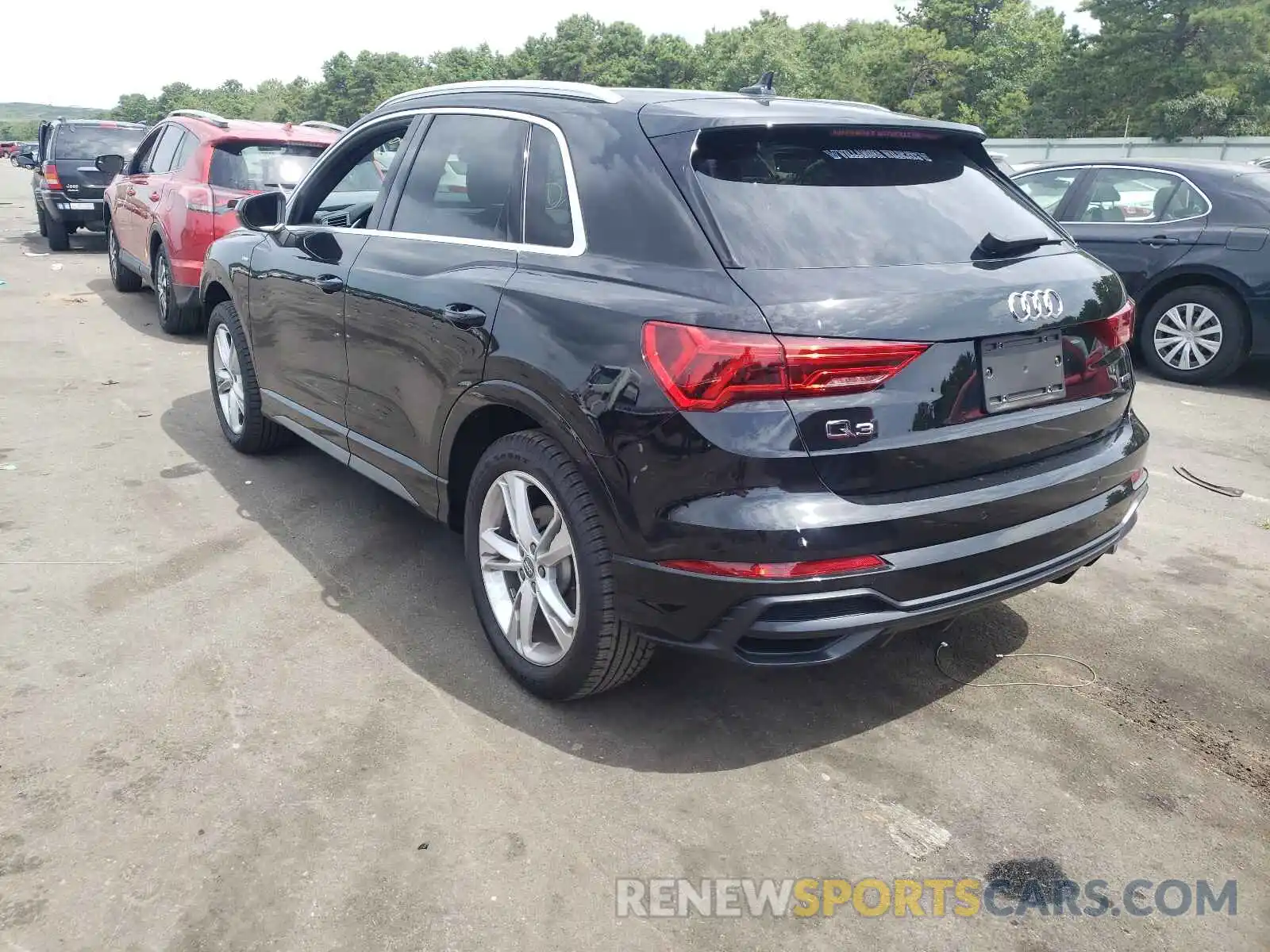 3 Фотография поврежденного автомобиля WA1EECF33L1036977 AUDI Q3 2020