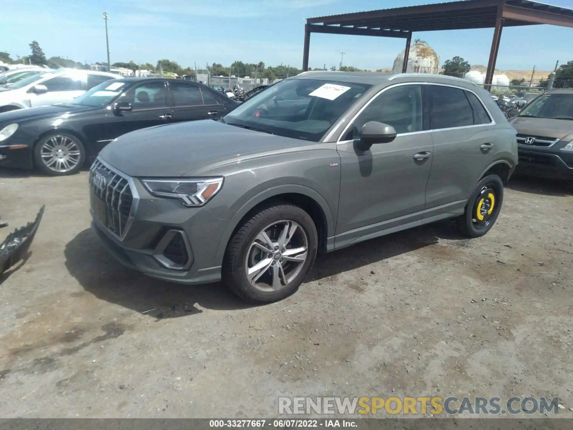 2 Photograph of a damaged car WA1EECF33L1114660 AUDI Q3 2020