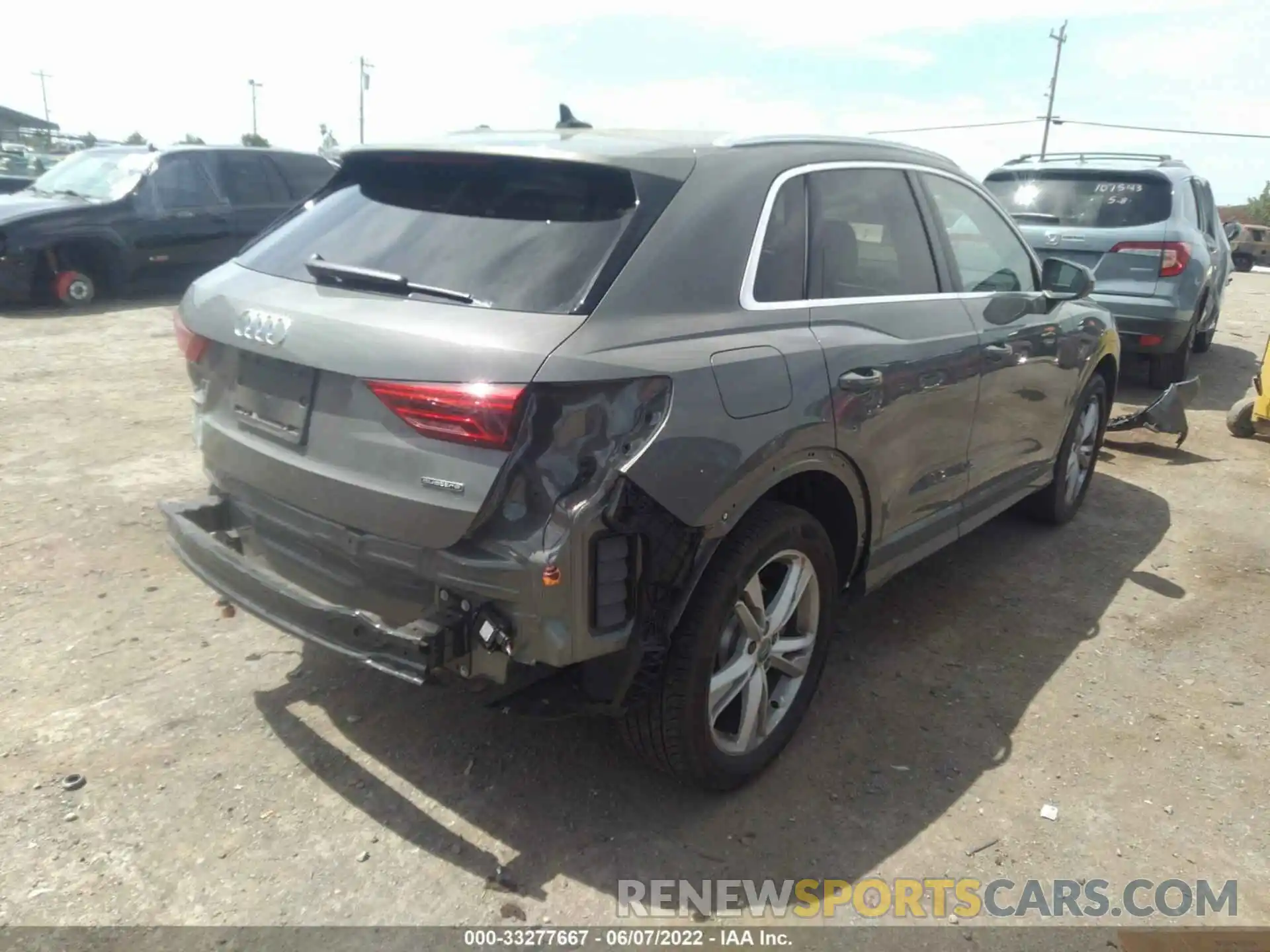 4 Фотография поврежденного автомобиля WA1EECF33L1114660 AUDI Q3 2020