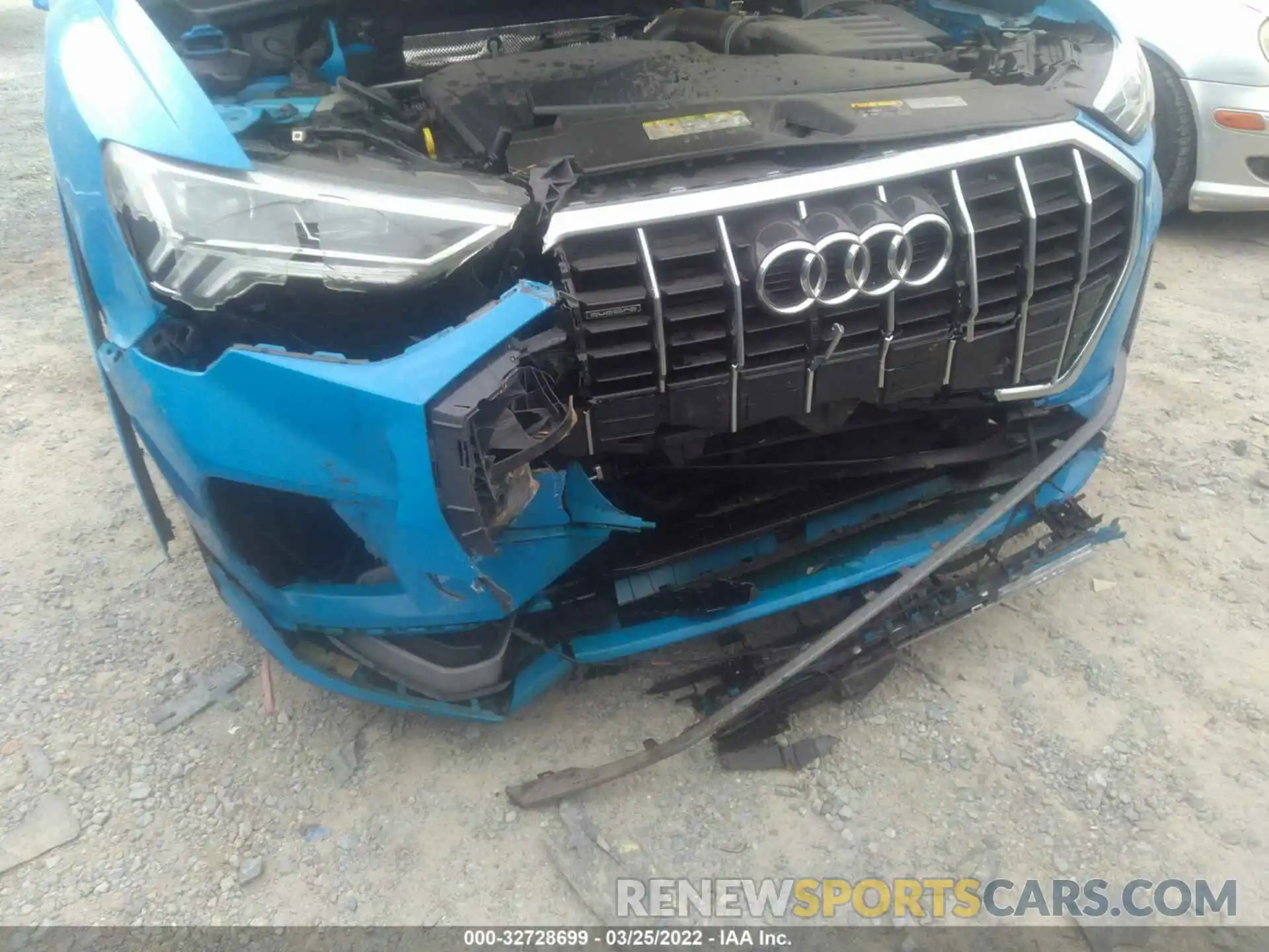 6 Photograph of a damaged car WA1EECF34L1013398 AUDI Q3 2020