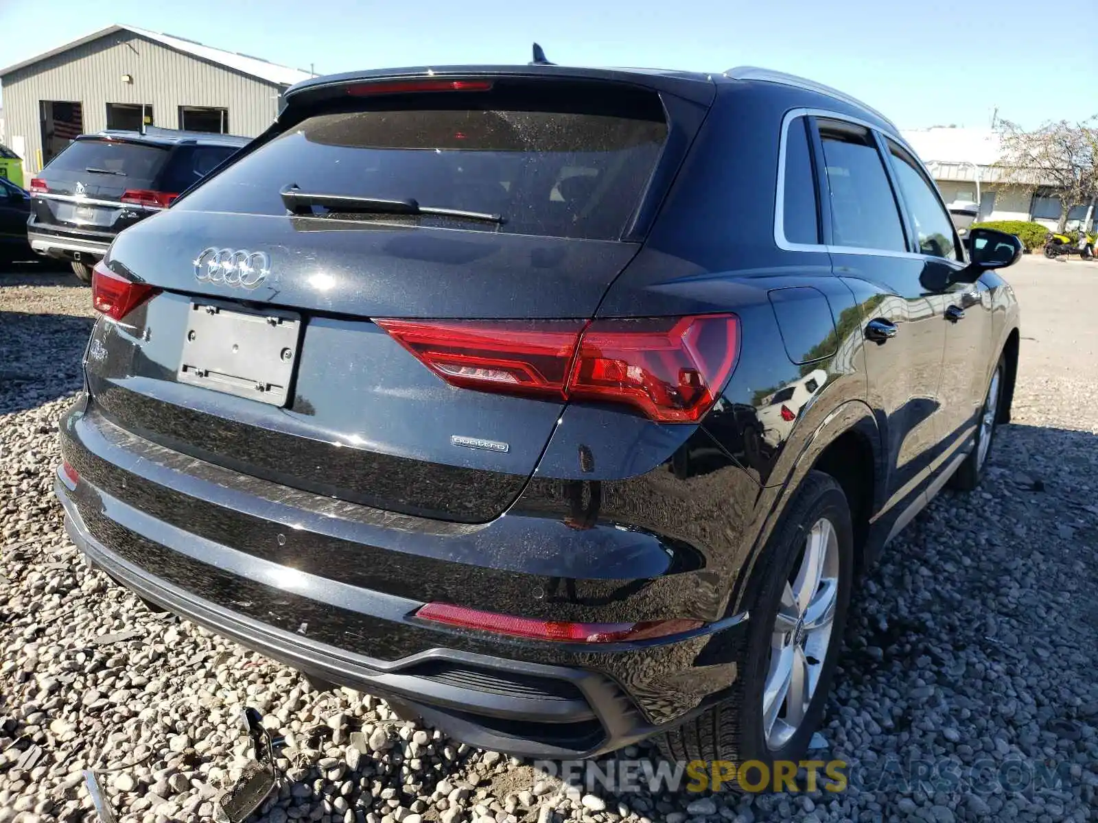 4 Фотография поврежденного автомобиля WA1EECF34L1039547 AUDI Q3 2020