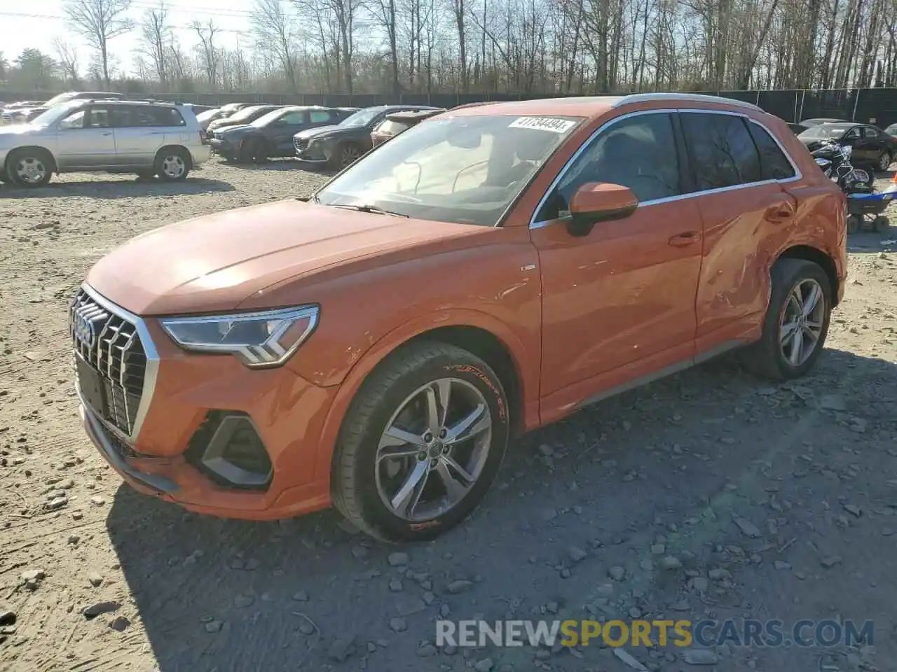 1 Photograph of a damaged car WA1EECF35L1004063 AUDI Q3 2020