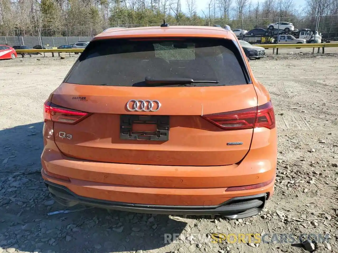 6 Photograph of a damaged car WA1EECF35L1004063 AUDI Q3 2020