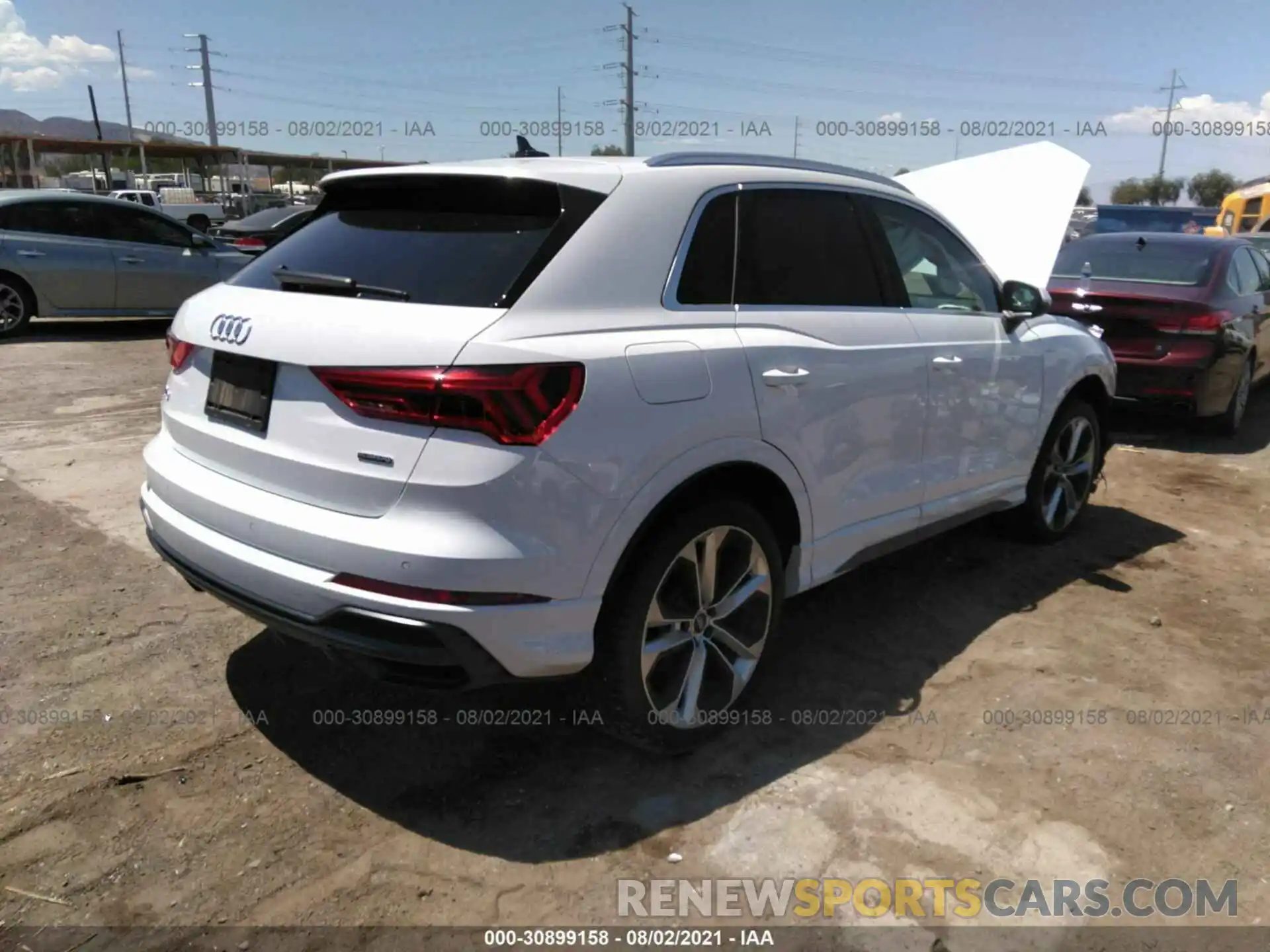 4 Фотография поврежденного автомобиля WA1EECF35L1021817 AUDI Q3 2020