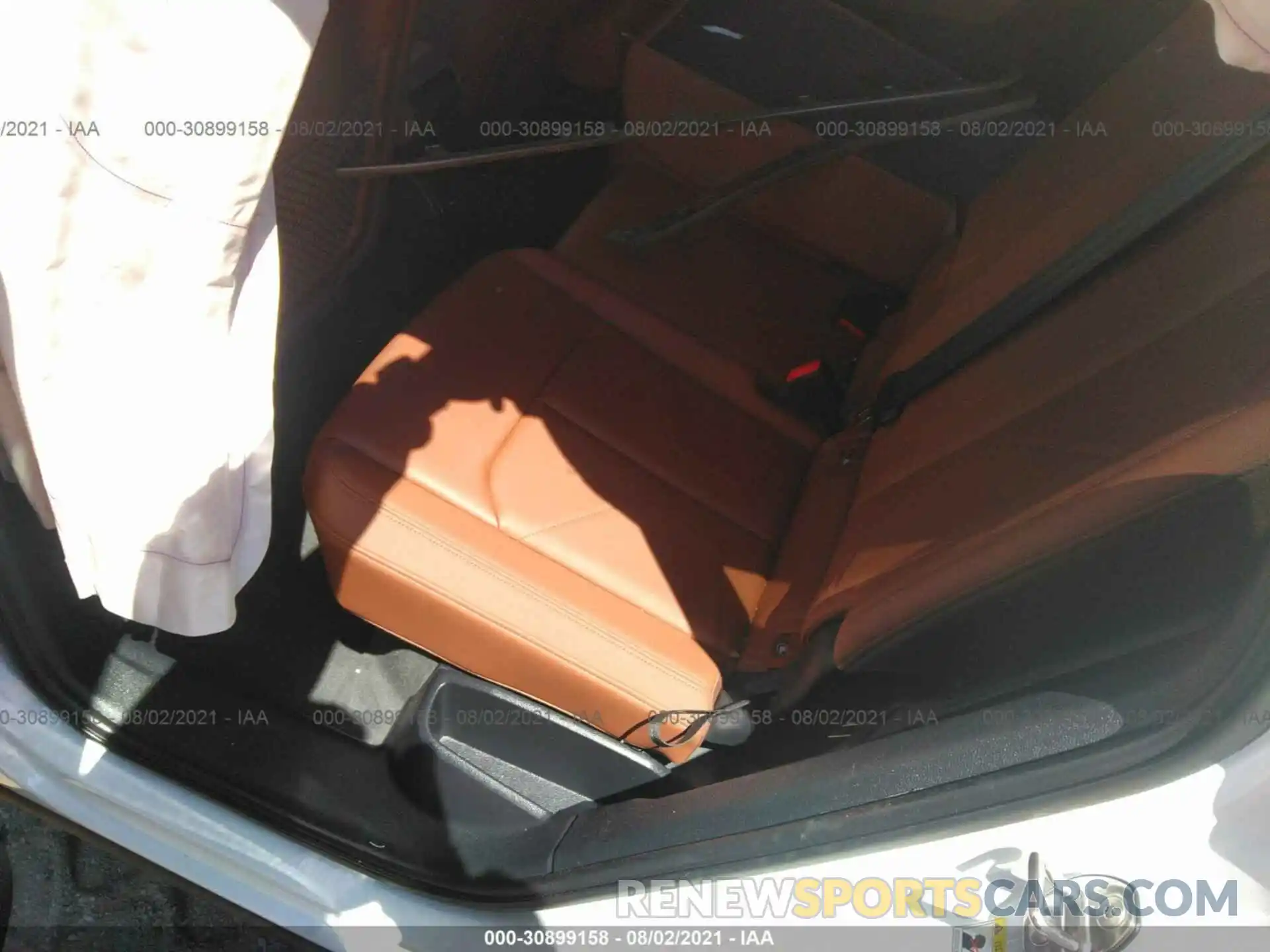 8 Photograph of a damaged car WA1EECF35L1021817 AUDI Q3 2020