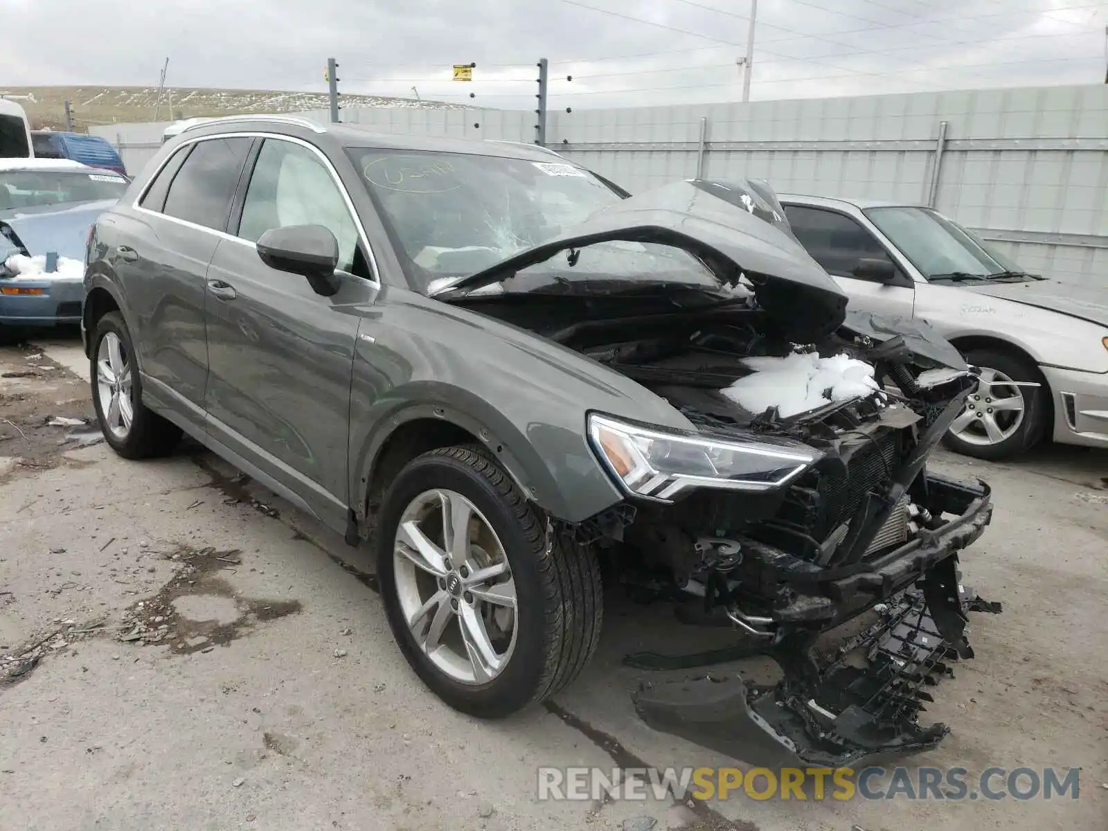 1 Photograph of a damaged car WA1EECF35L1038455 AUDI Q3 2020