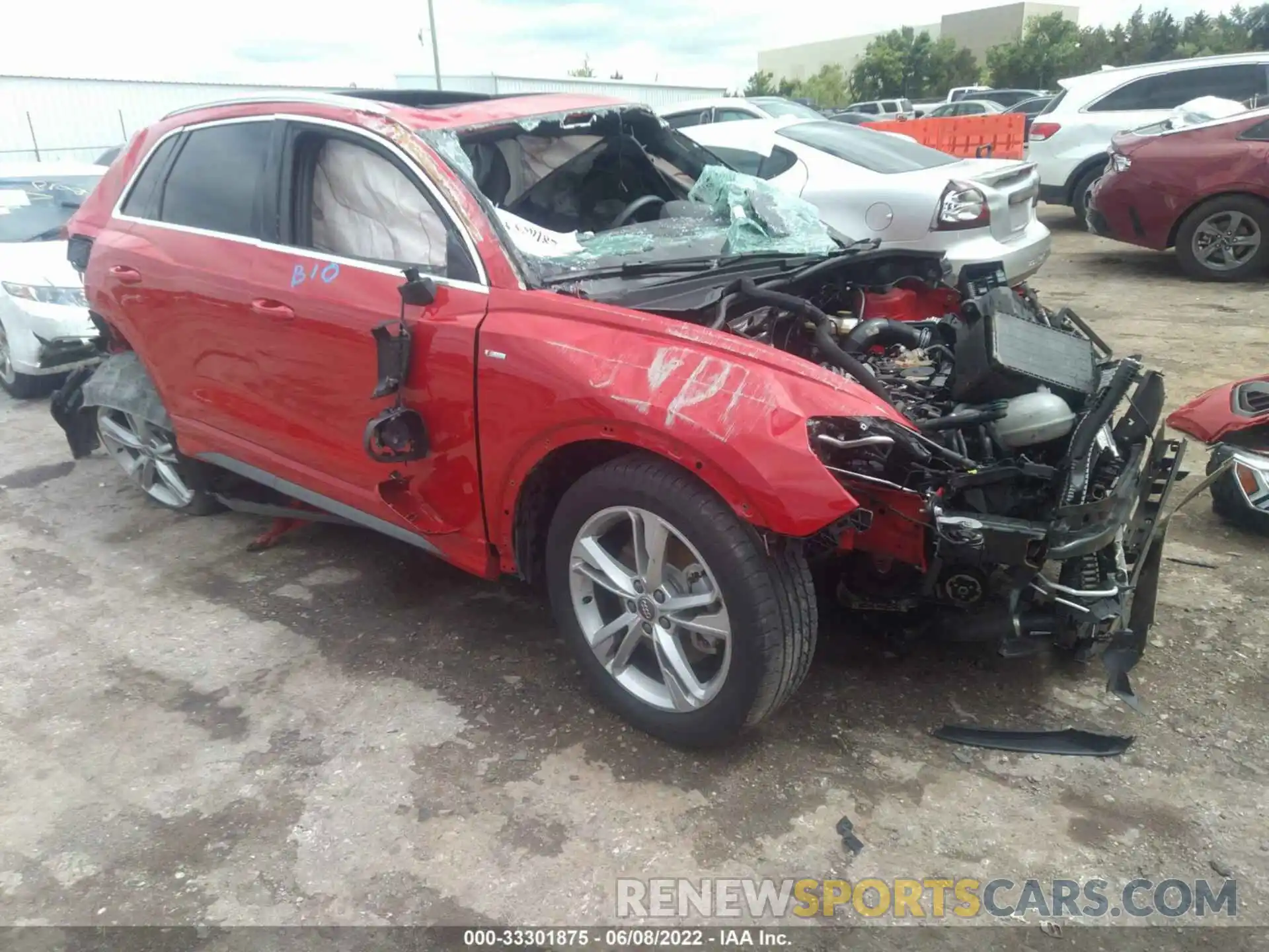 1 Фотография поврежденного автомобиля WA1EECF35L1045342 AUDI Q3 2020