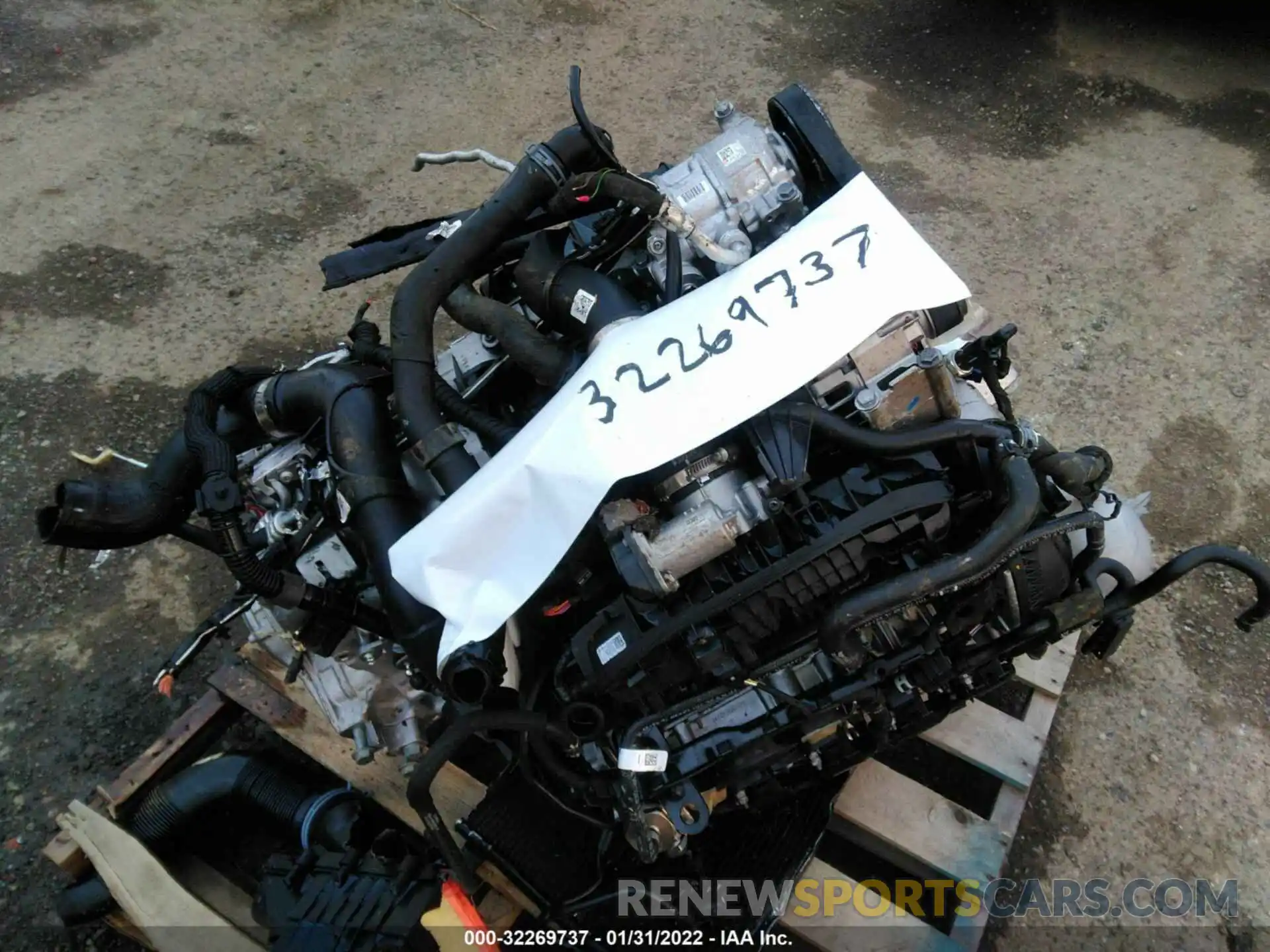 12 Фотография поврежденного автомобиля WA1EECF36L1085266 AUDI Q3 2020