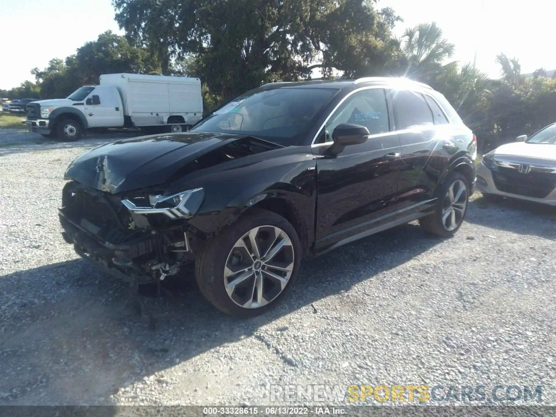 2 Photograph of a damaged car WA1EECF36L1111610 AUDI Q3 2020