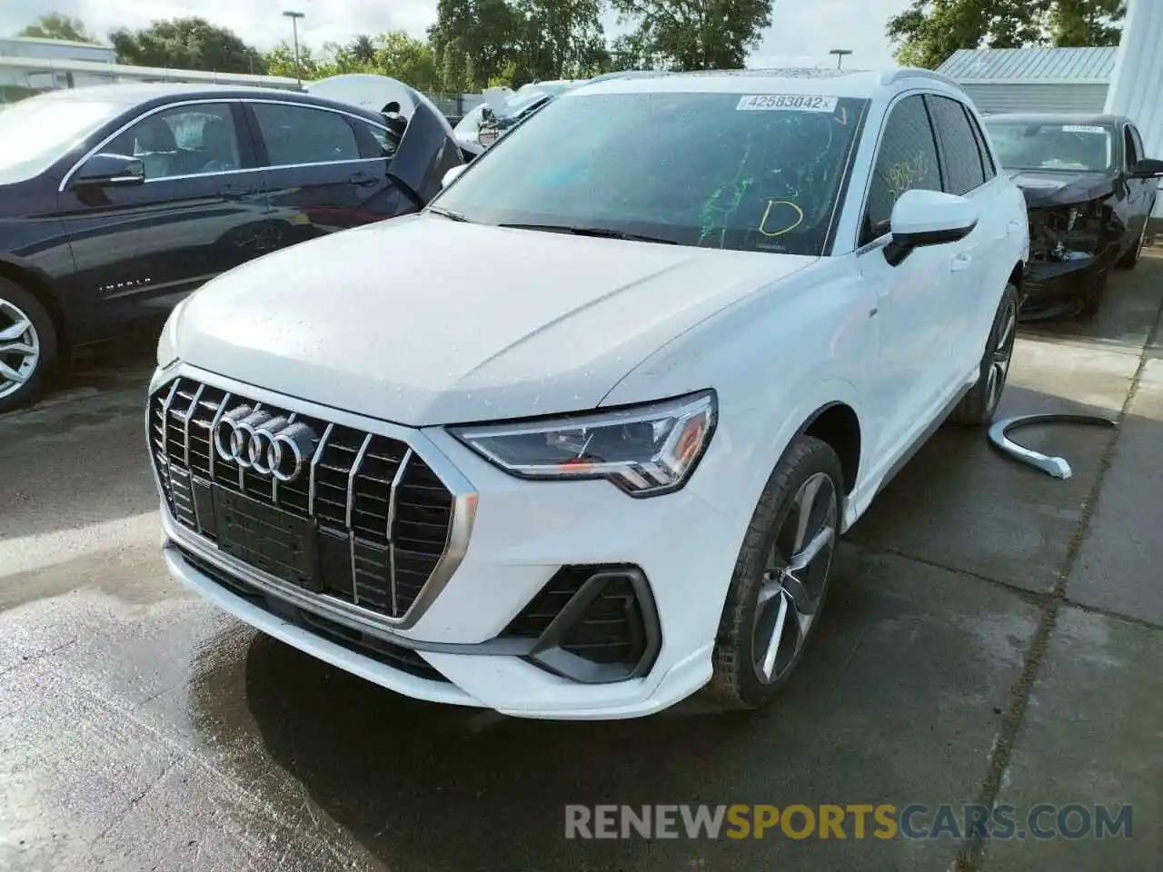 2 Photograph of a damaged car WA1EECF37L1029689 AUDI Q3 2020