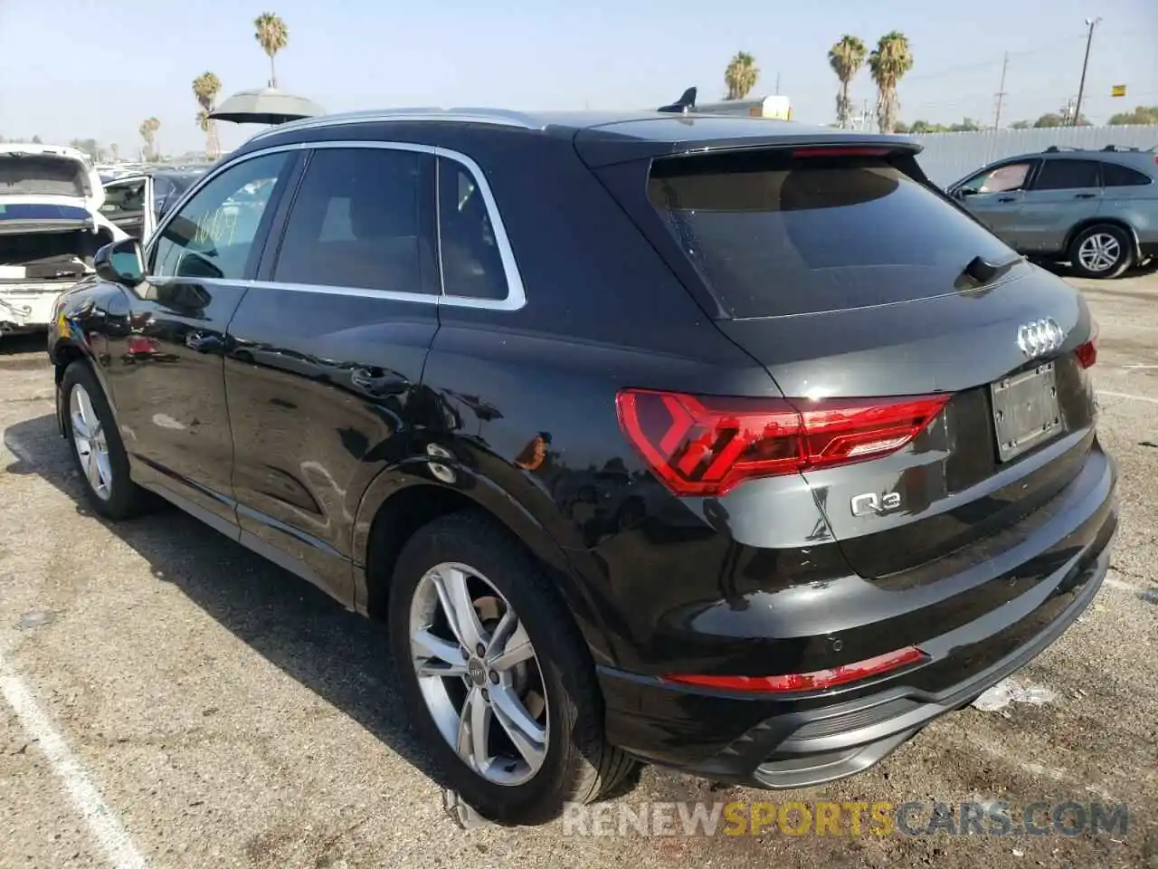 3 Photograph of a damaged car WA1EECF37L1039655 AUDI Q3 2020