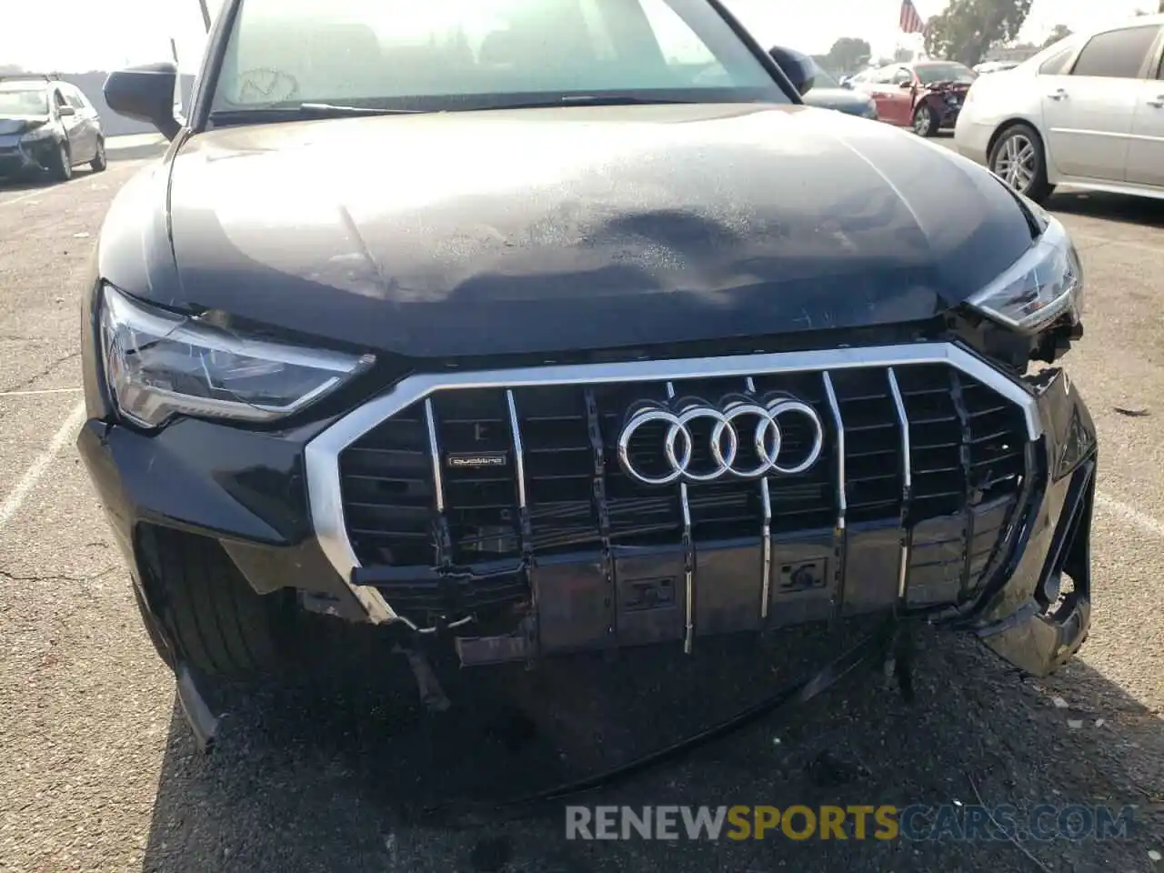 9 Photograph of a damaged car WA1EECF37L1039655 AUDI Q3 2020