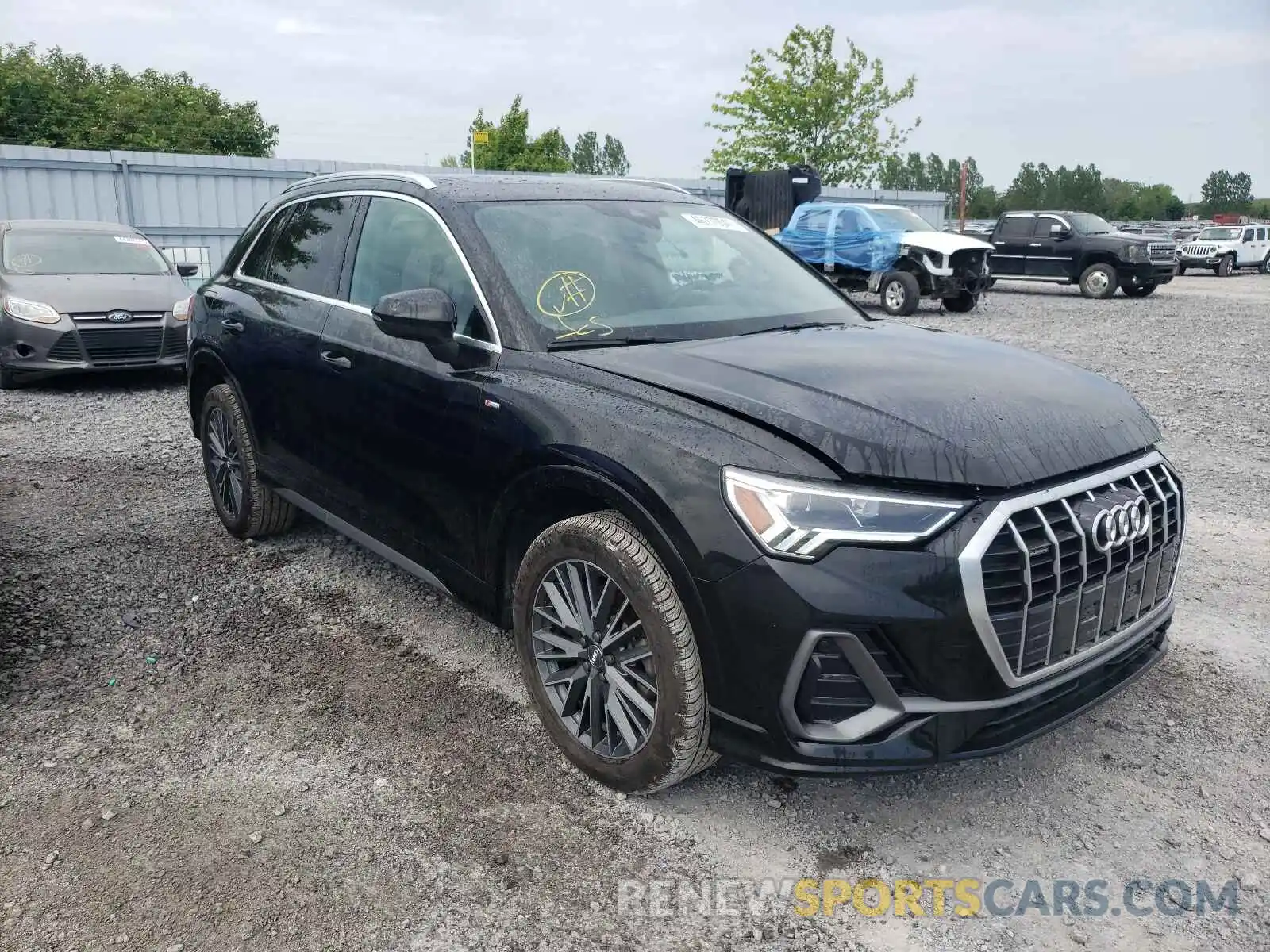 1 Photograph of a damaged car WA1EECF37L1080500 AUDI Q3 2020