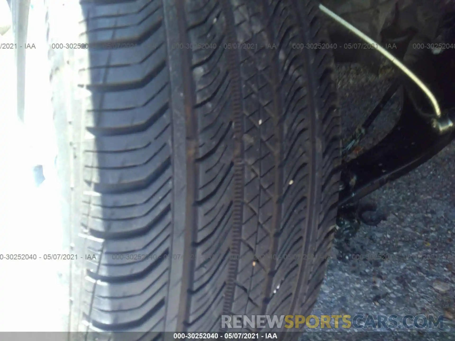 13 Photograph of a damaged car WA1EECF38L1053063 AUDI Q3 2020