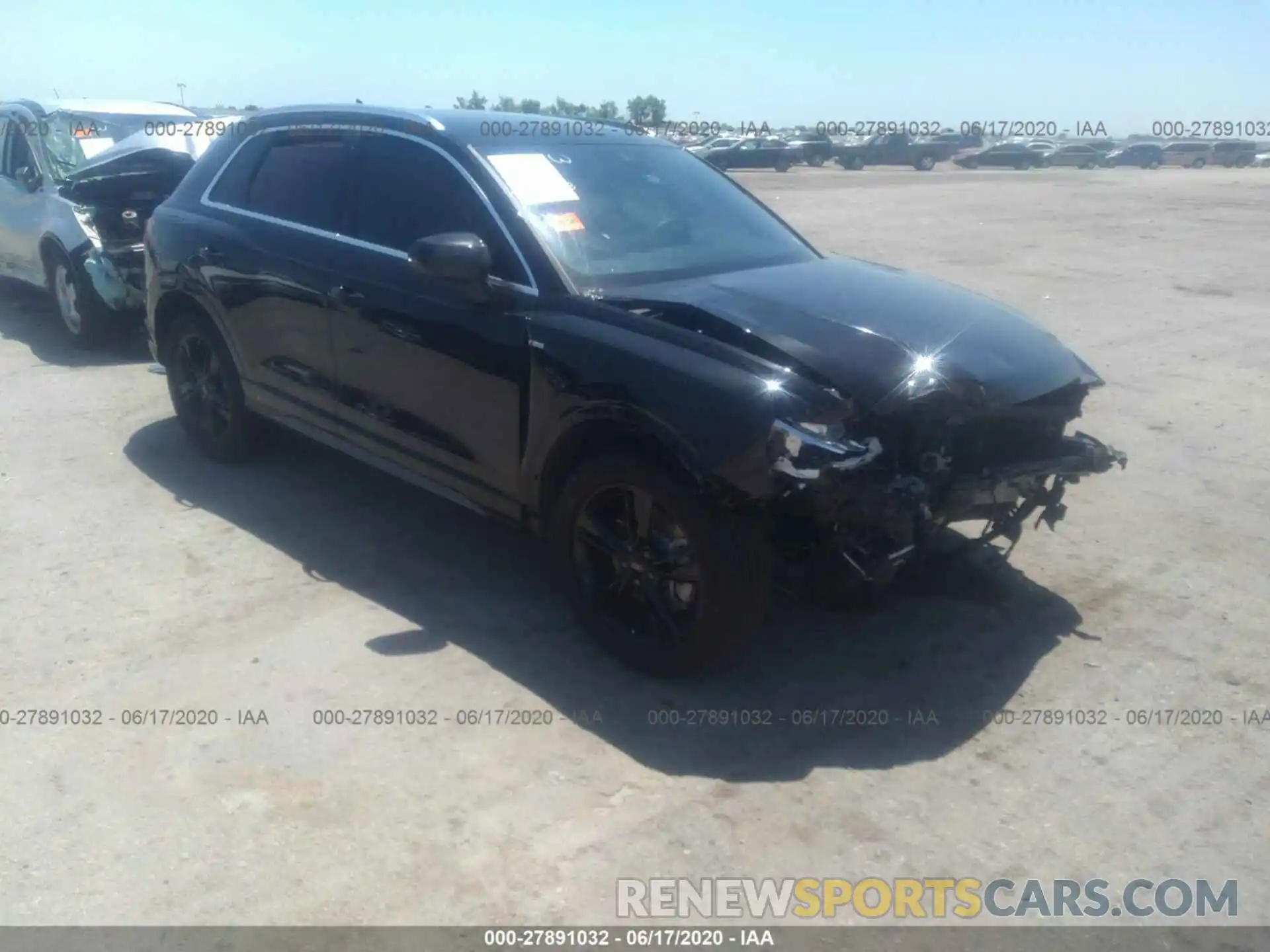 1 Photograph of a damaged car WA1EECF38L1053208 AUDI Q3 2020