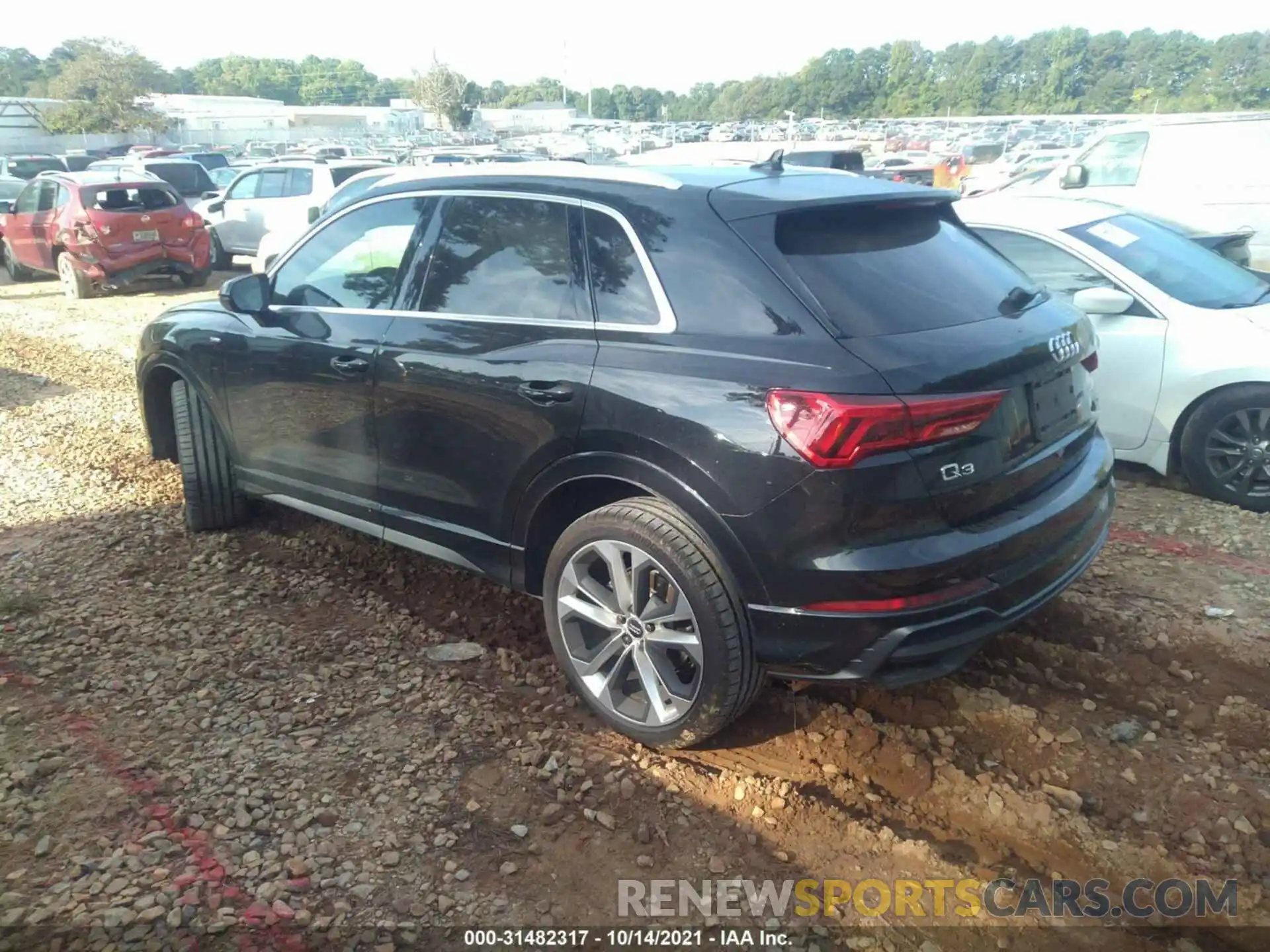 3 Фотография поврежденного автомобиля WA1EECF39L1042394 AUDI Q3 2020