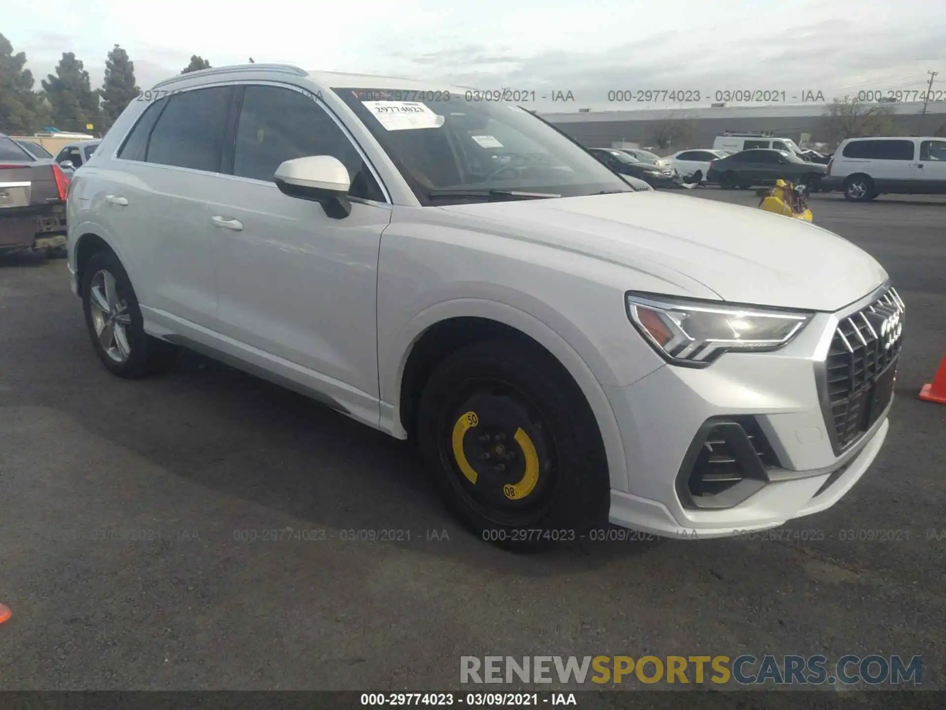 1 Photograph of a damaged car WA1EECF3XL1056725 AUDI Q3 2020