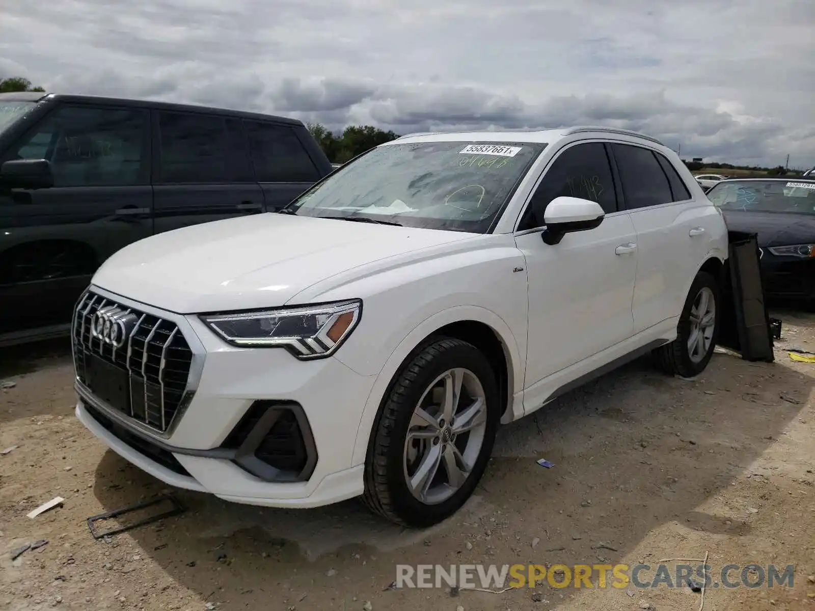 2 Photograph of a damaged car WA1EECF3XL1104658 AUDI Q3 2020