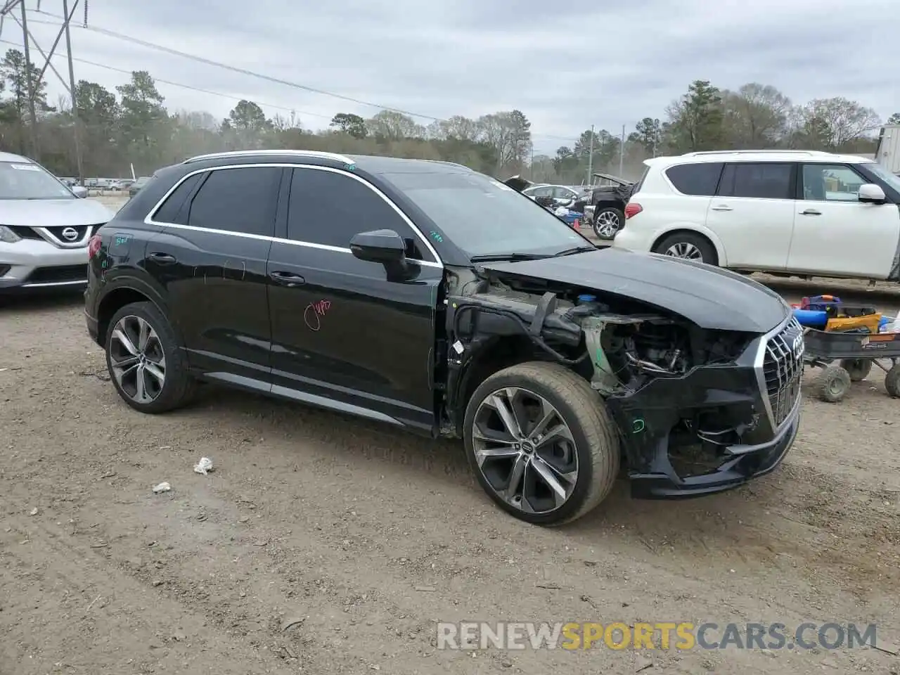 4 Фотография поврежденного автомобиля WA1FECF30L1111140 AUDI Q3 2020