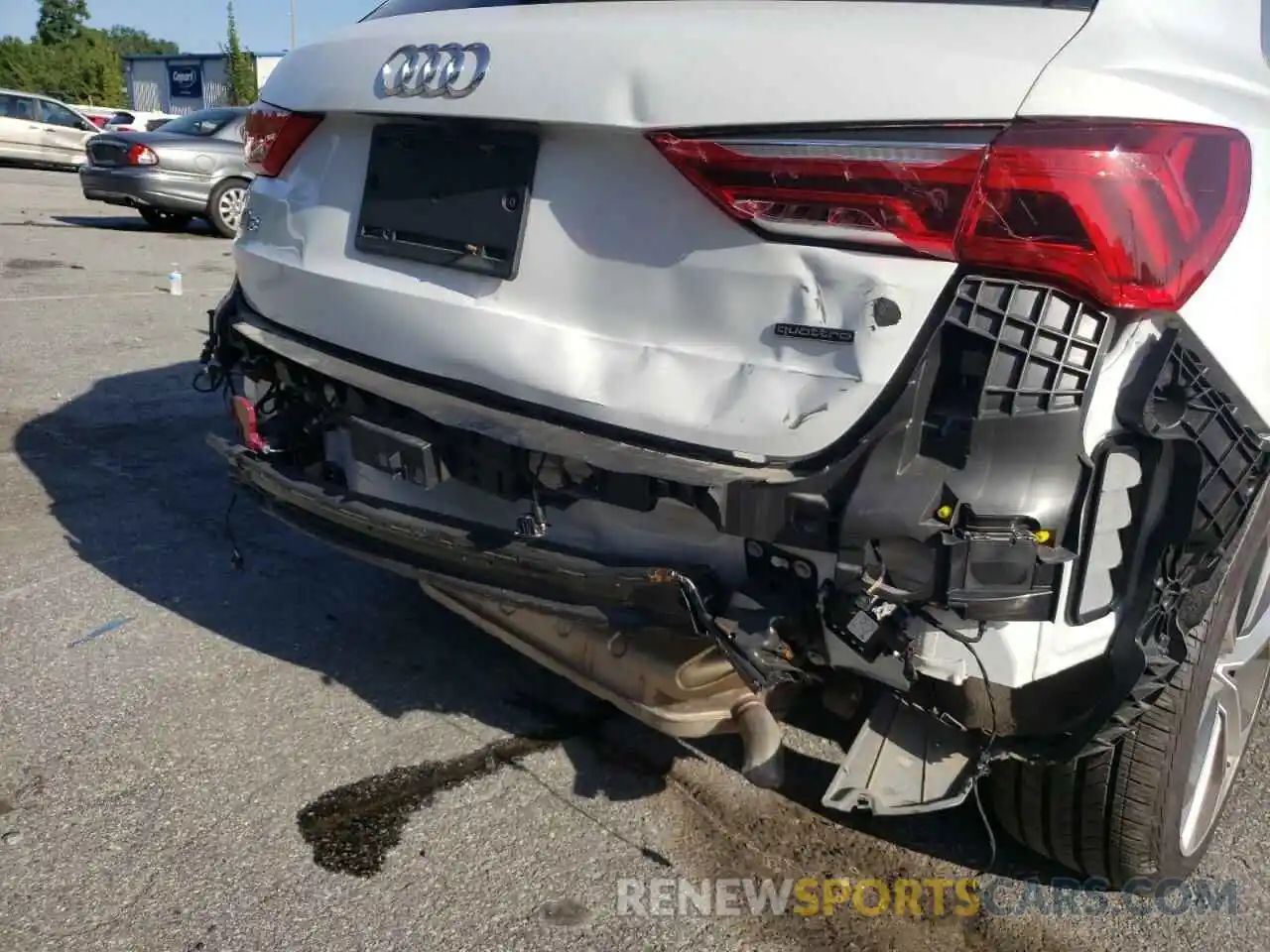 9 Photograph of a damaged car WA1FECF31L1072493 AUDI Q3 2020