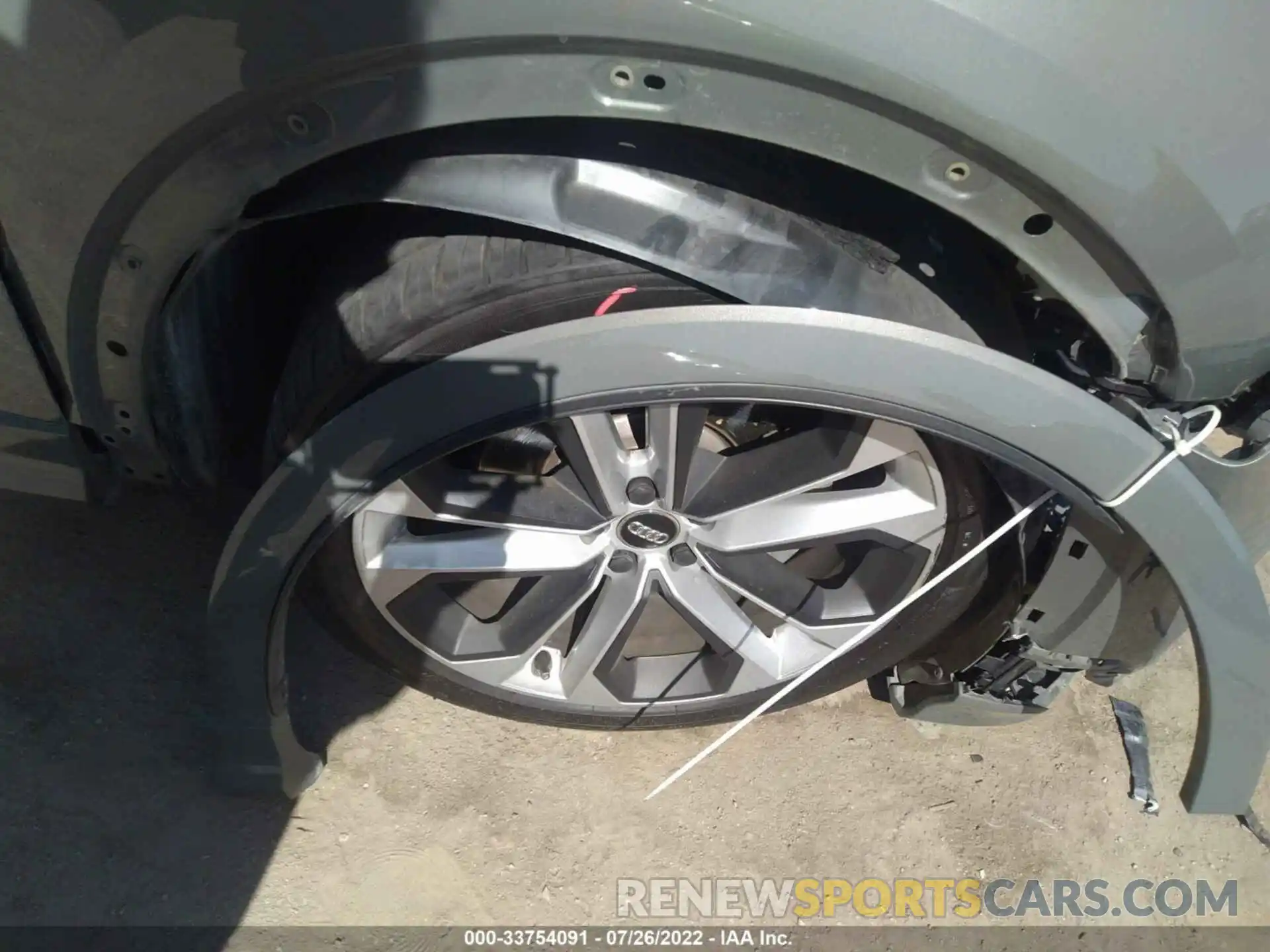 14 Фотография поврежденного автомобиля WA1FECF32L1009290 AUDI Q3 2020