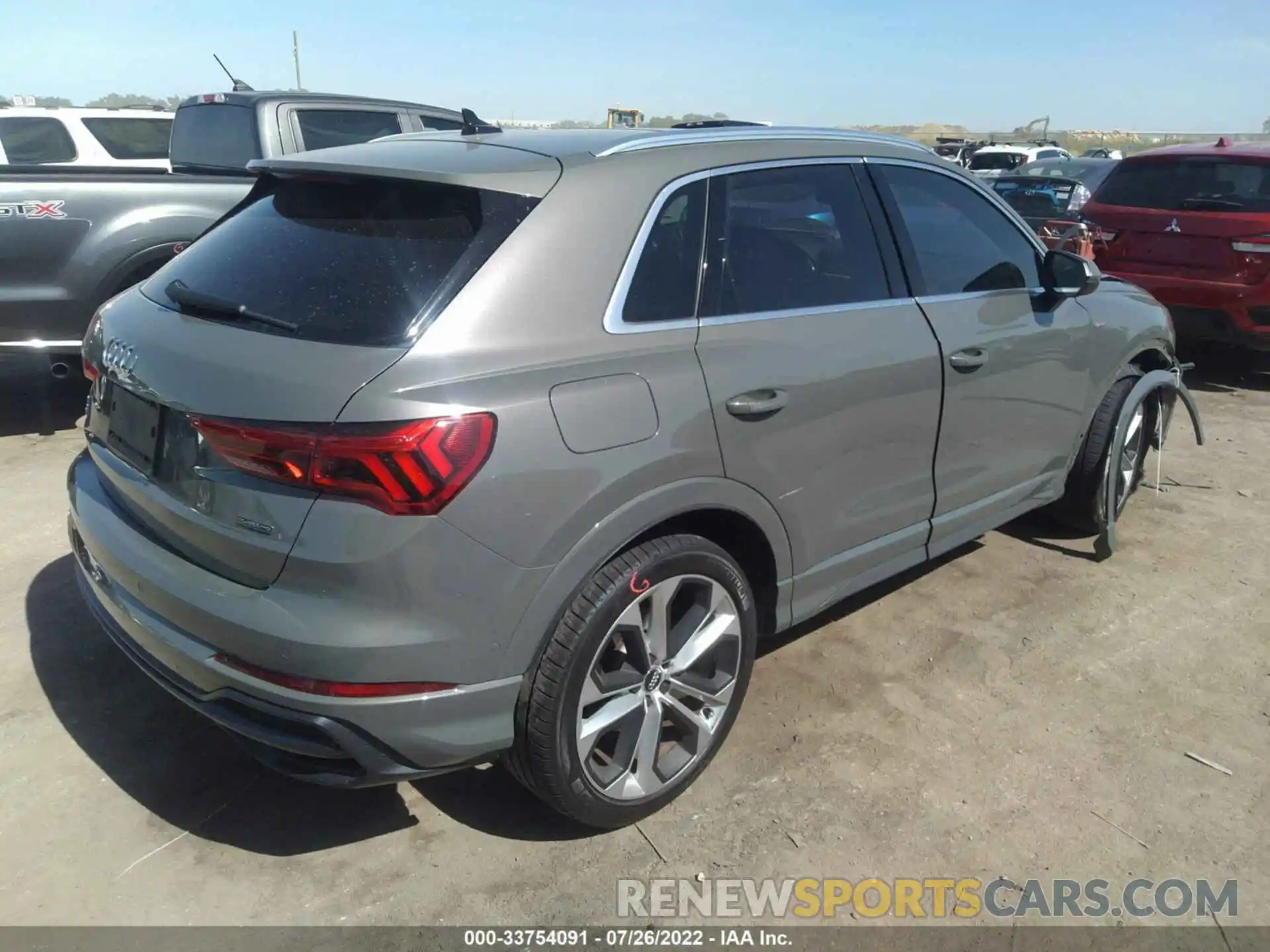 4 Фотография поврежденного автомобиля WA1FECF32L1009290 AUDI Q3 2020